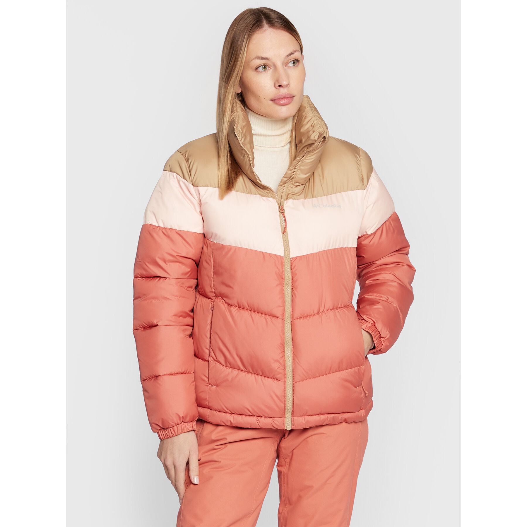 Columbia Kurtka zimowa Puffect™ Color Blocked 1955101 Koralowy Regular Fit
