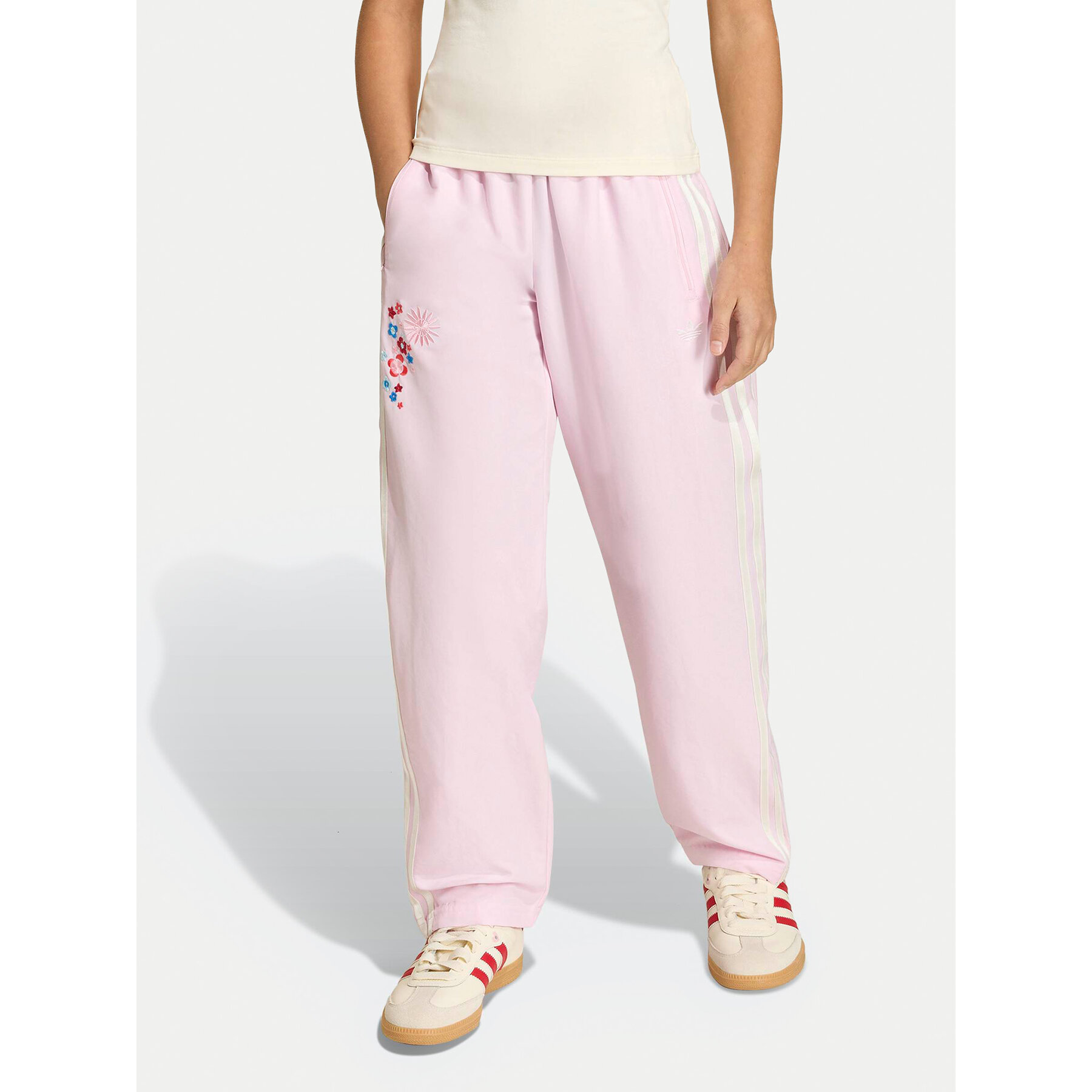 adidas Spodnie dresowe Liberty London KD1760 Różowy Loose Fit