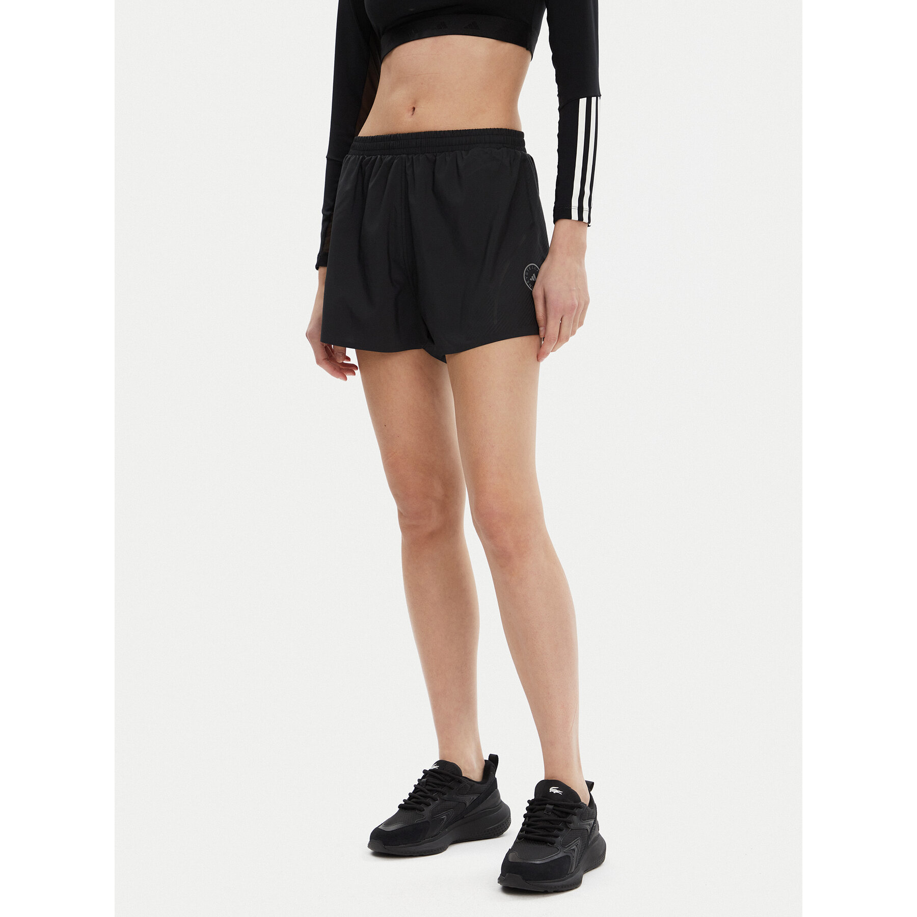 adidas by Stella McCartney Szorty sportowe TruePace IT9728 Czarny Loose Fit
