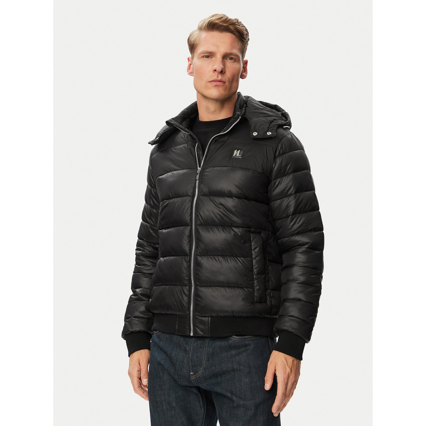 KARL LAGERFELD Kurtka zimowa 505023 563590 Czarny Regular Fit