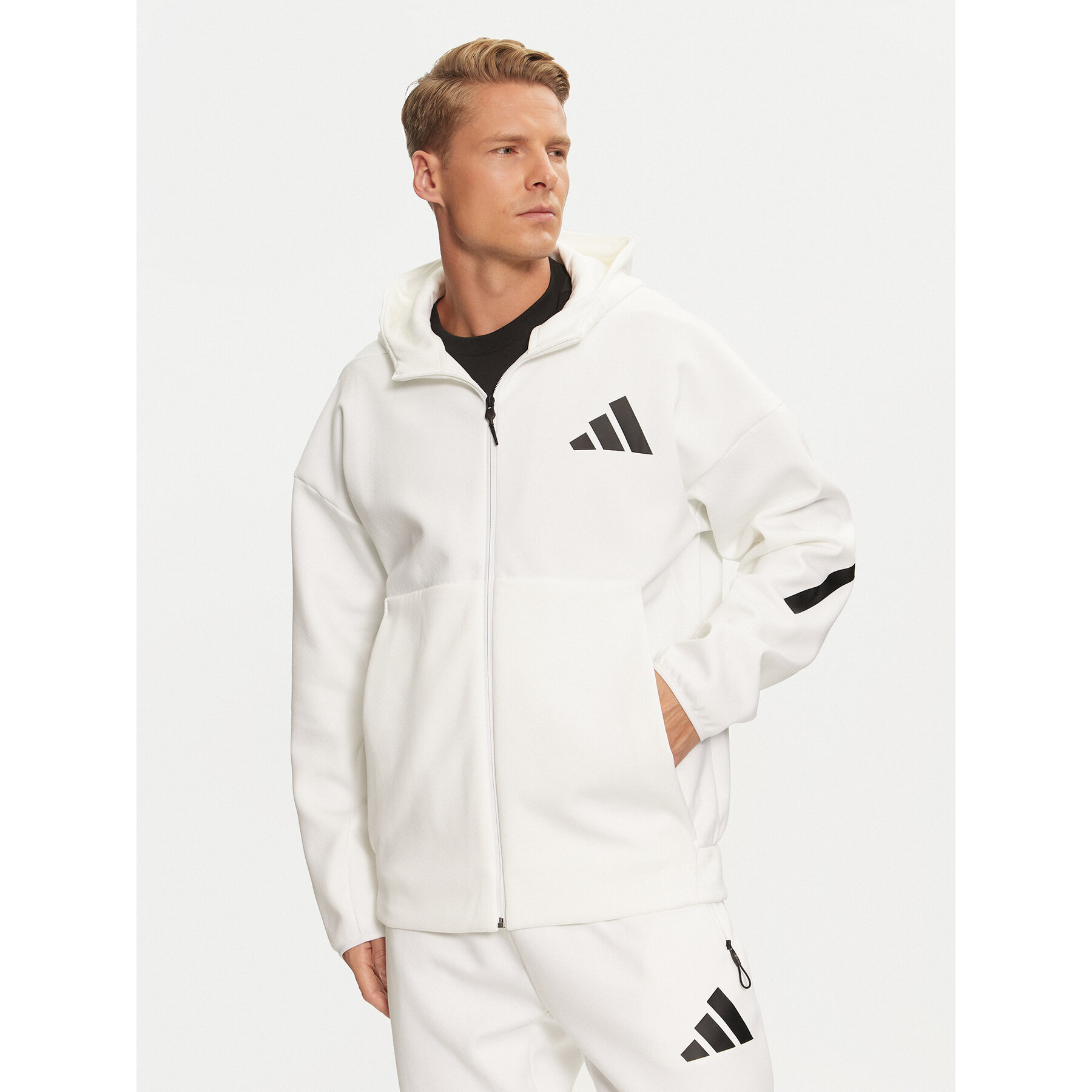 adidas Bluza Z.N.E. JF2443 Biały Regular Fit