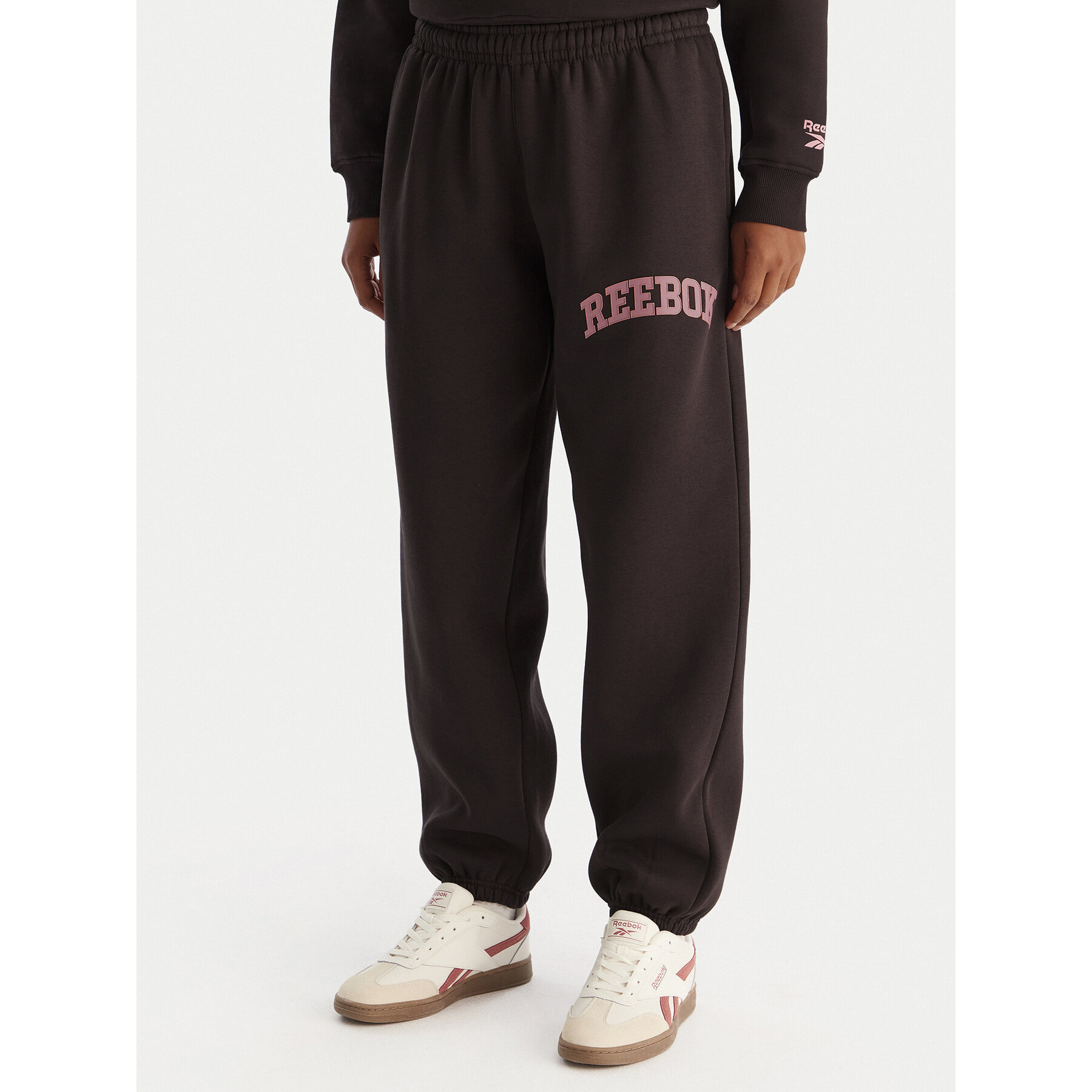Reebok Spodnie dresowe Marvs RK25165CCW Brązowy Regular Fit