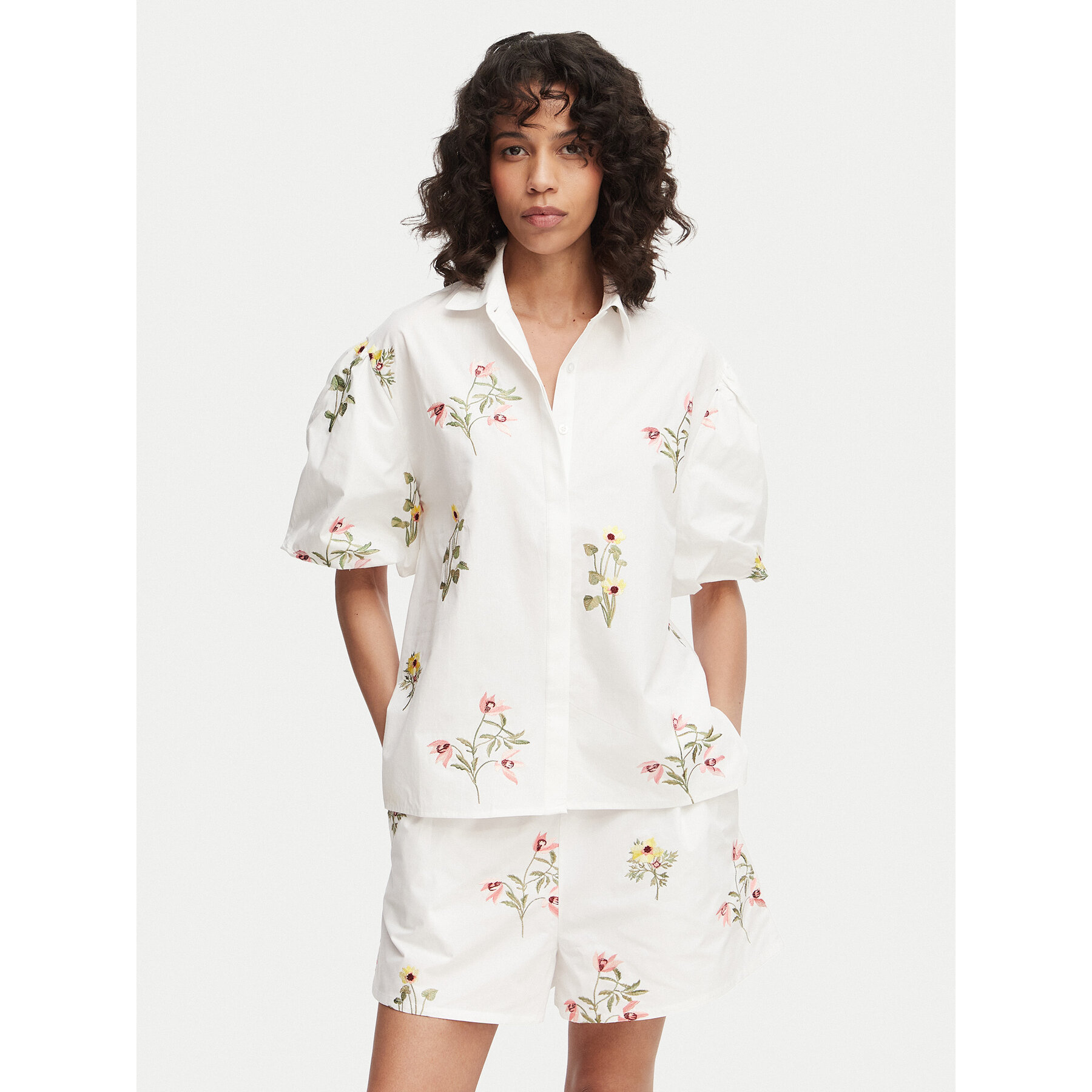 French Connection Koszula Cambria 729G7 Biały Relaxed Fit
