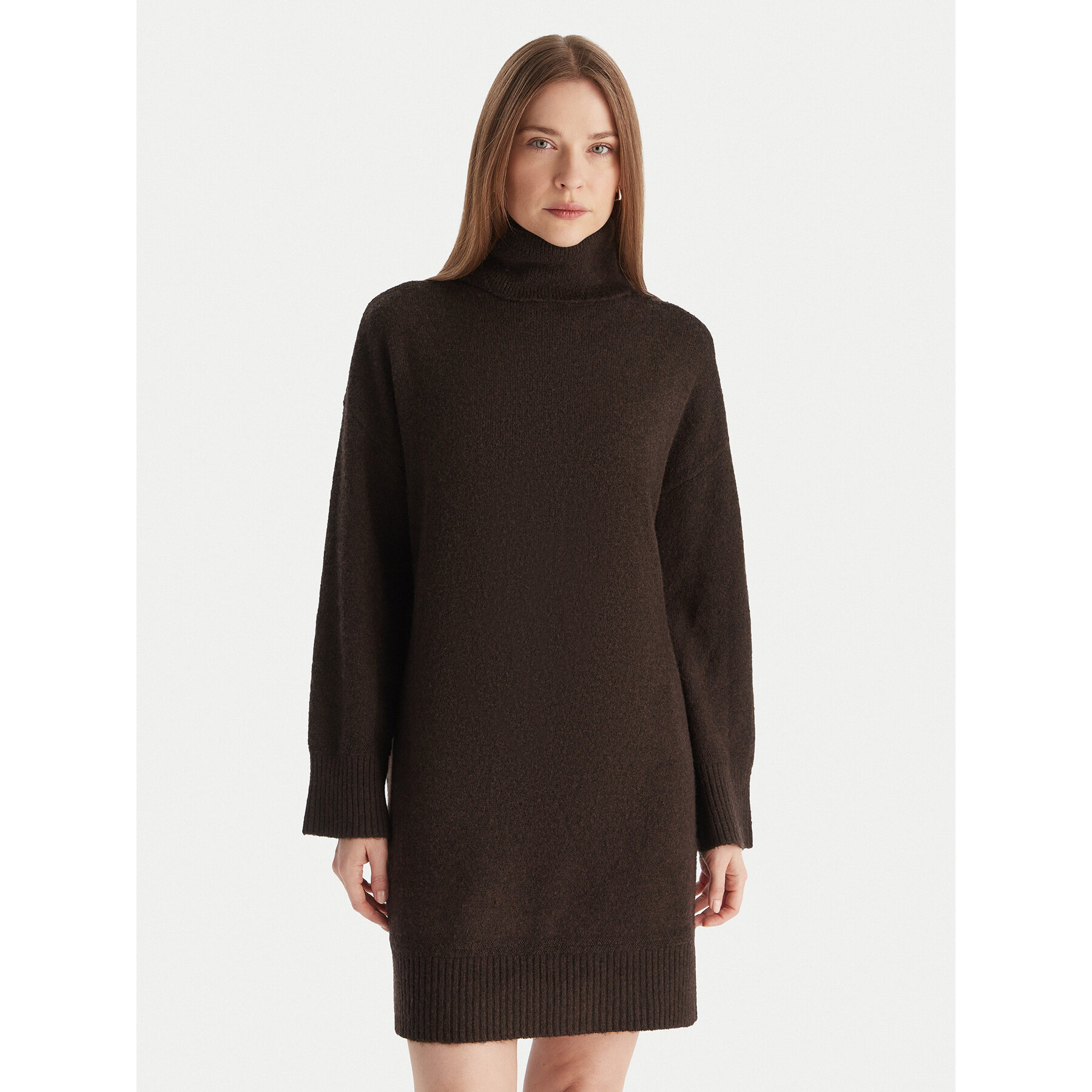 Vero Moda Sukienka dzianinowa Aquarius 10331900 Brązowy Regular Fit