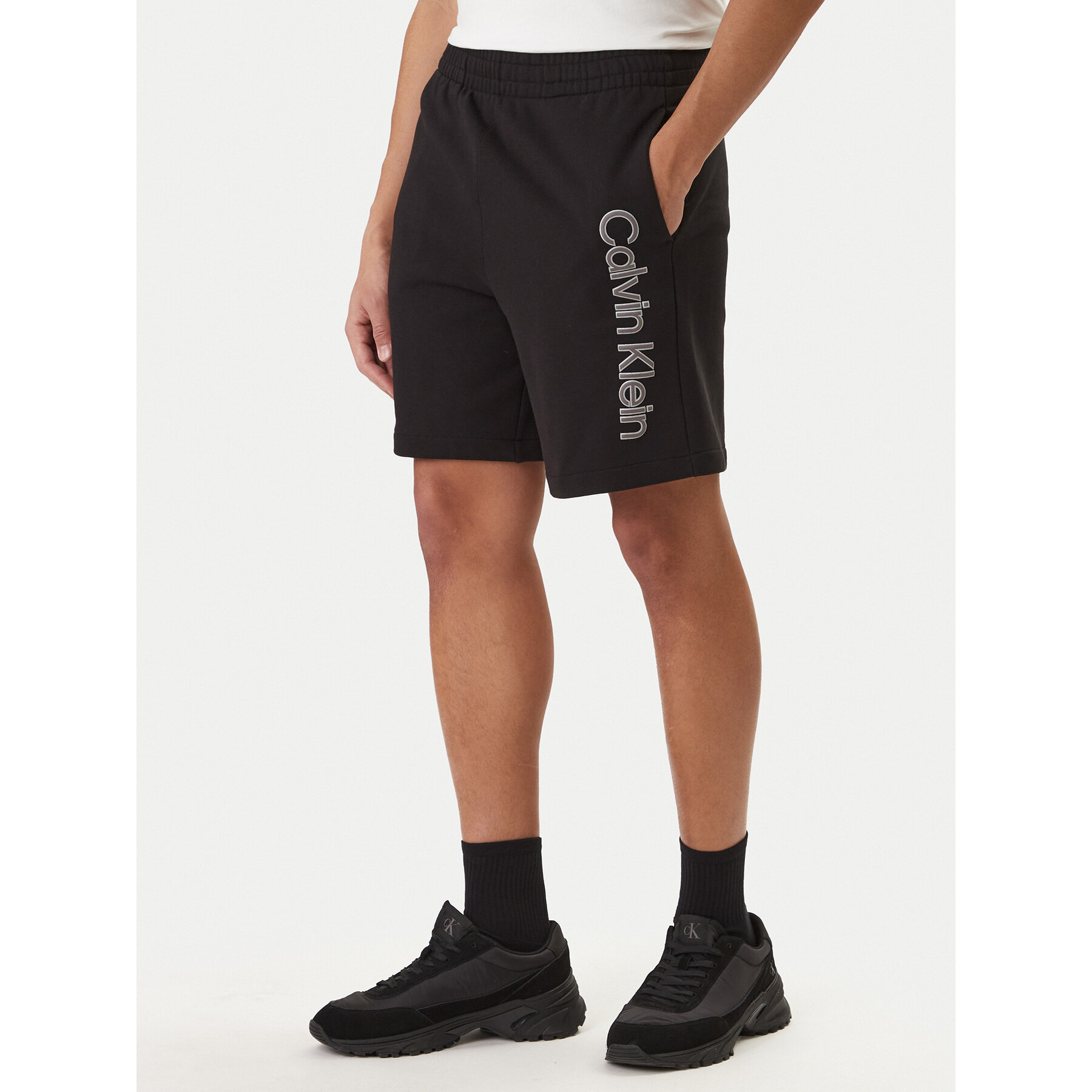 Calvin Klein Szorty sportowe LV04LF240G Czarny Regular Fit