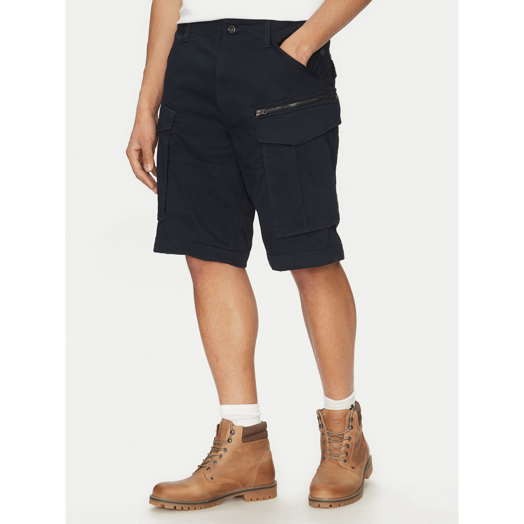 G-Star Raw Szorty materiałowe Rovic Zip D08566-5126 990 Czarny Relaxed Fit