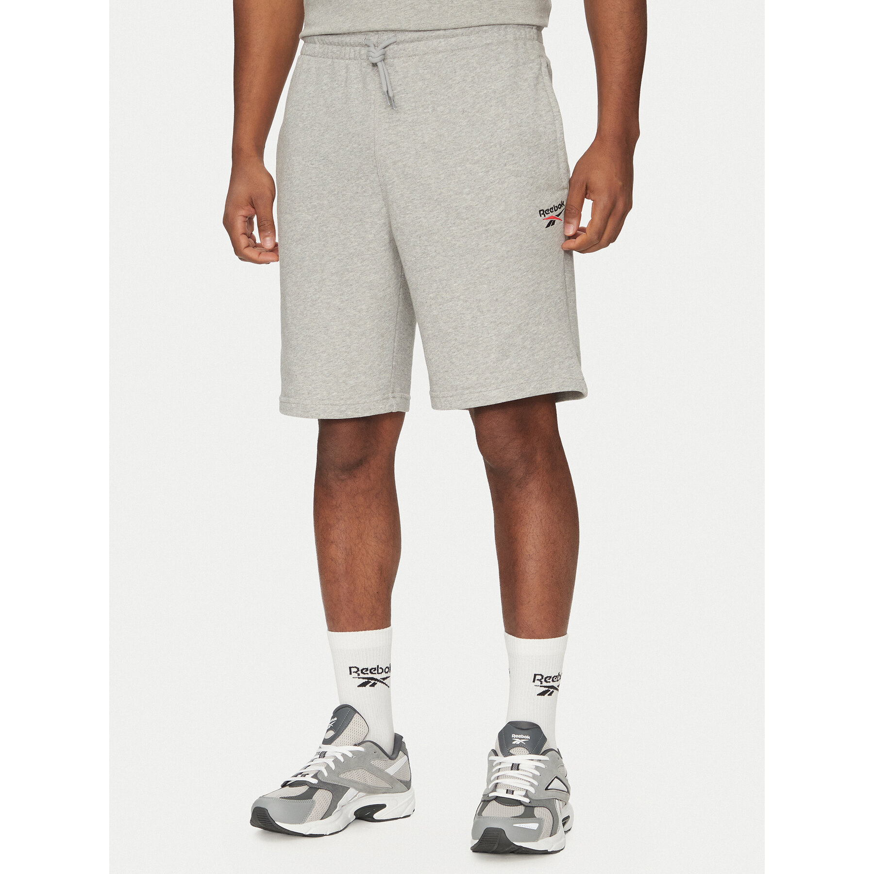 Reebok Szorty sportowe 100221793 Szary Regular Fit