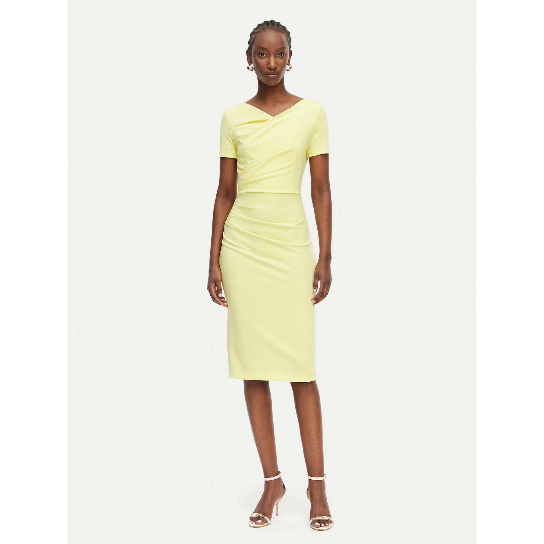 Rinascimento Sukienka koktajlowa CFC0129420003 Żółty Slim Fit
