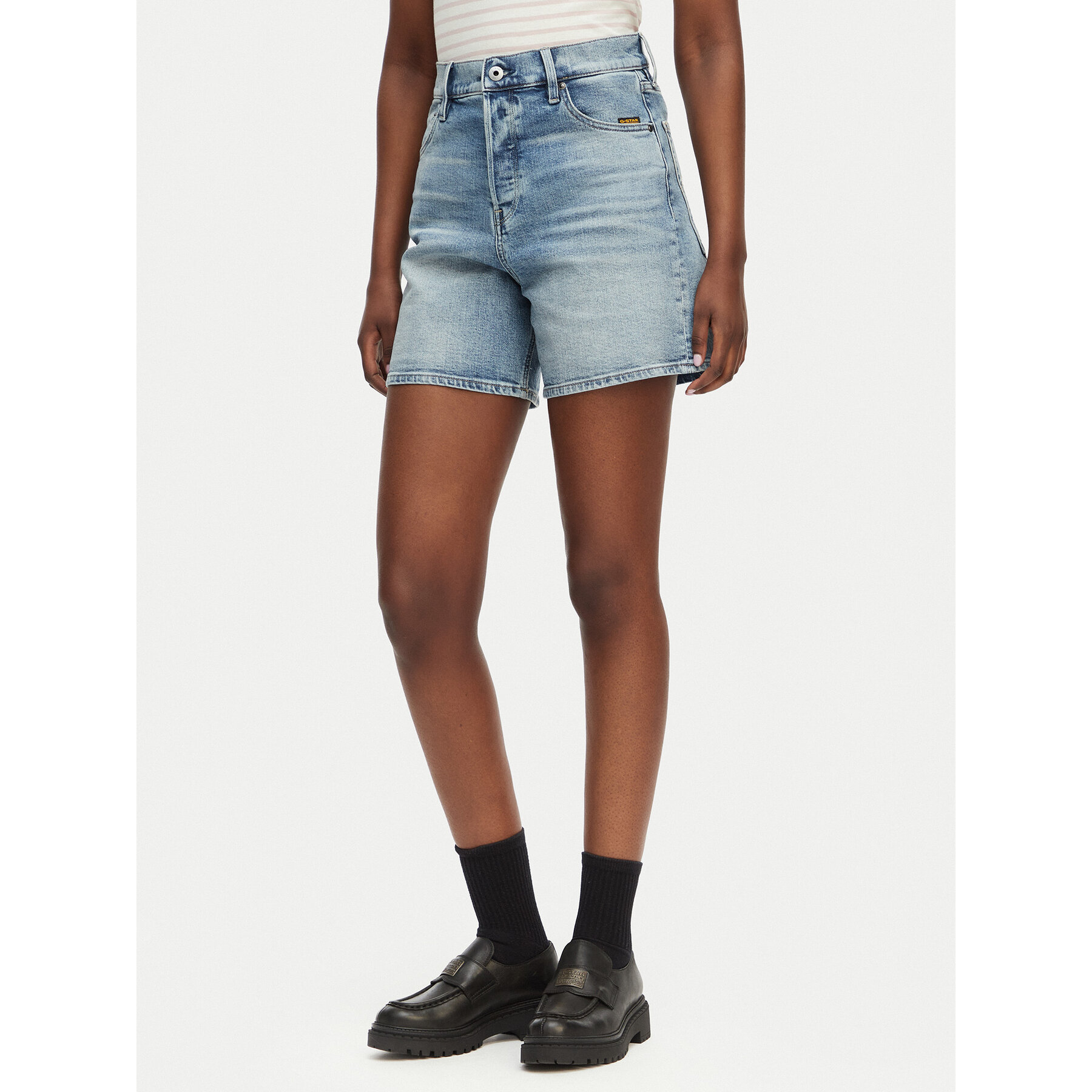 G-Star Raw Szorty jeansowe Clean Edge D28386-E205 Niebieski jasny Regular Fit
