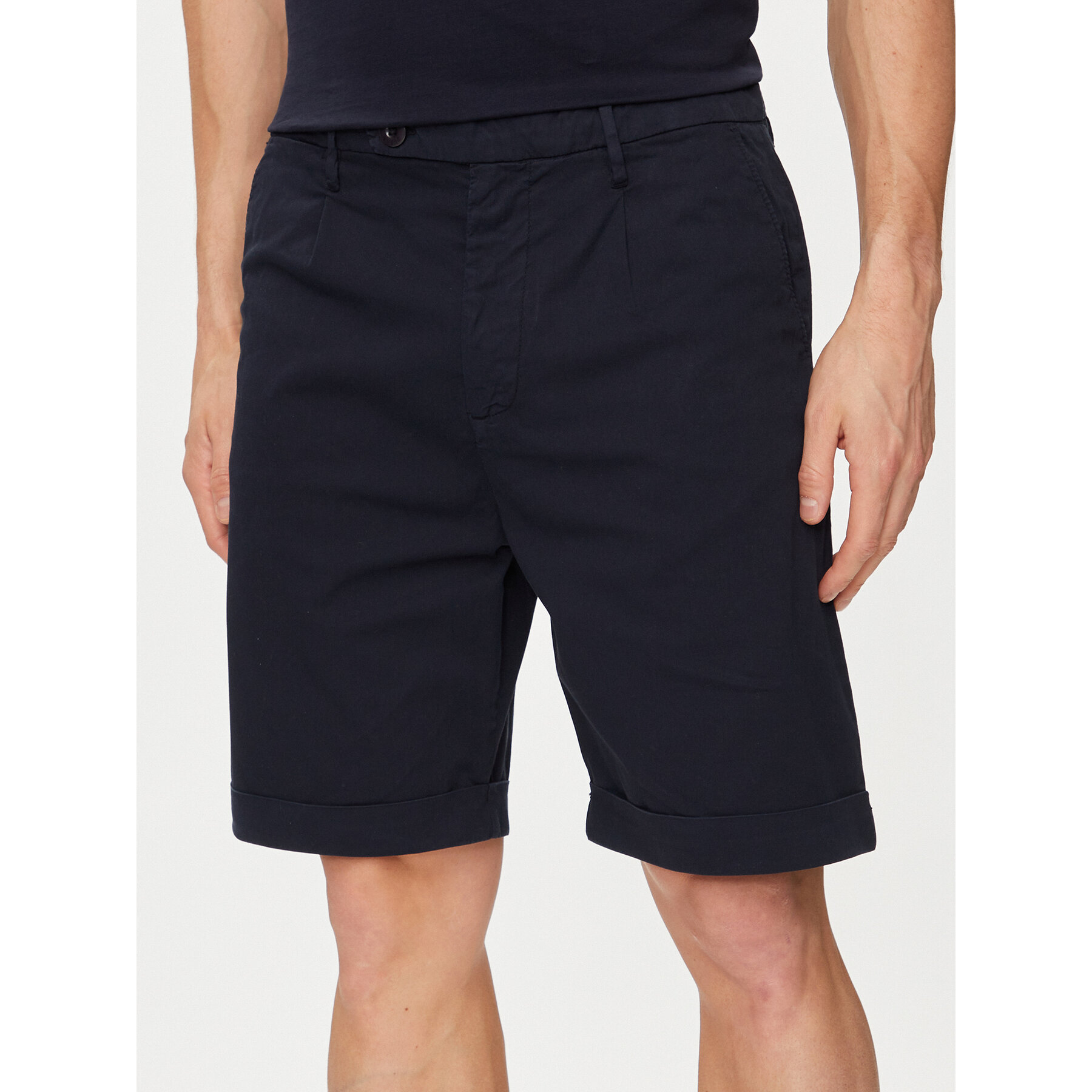 Guess Szorty materiałowe Noah M4GD14 WG3QA Granatowy Slim Fit