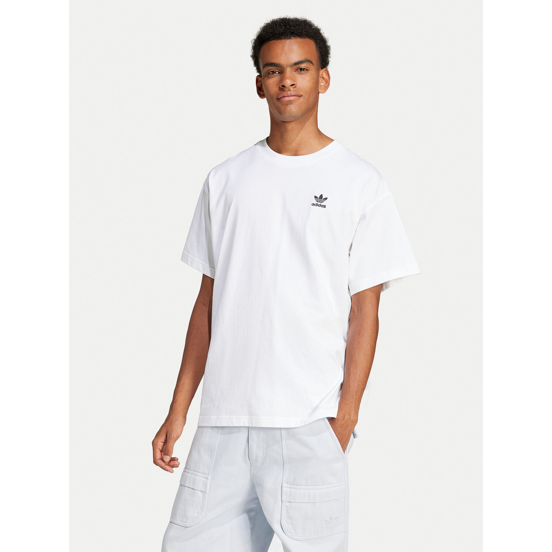 adidas T-Shirt Trefoil Essentials JD0373 Biały Oversize