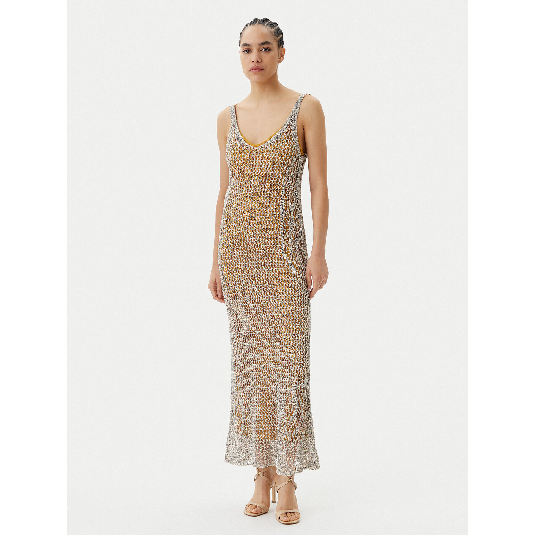 PINKO Sukienka dzianinowa Viggiano Abito 104889 A2FB Beżowy Slim Fit