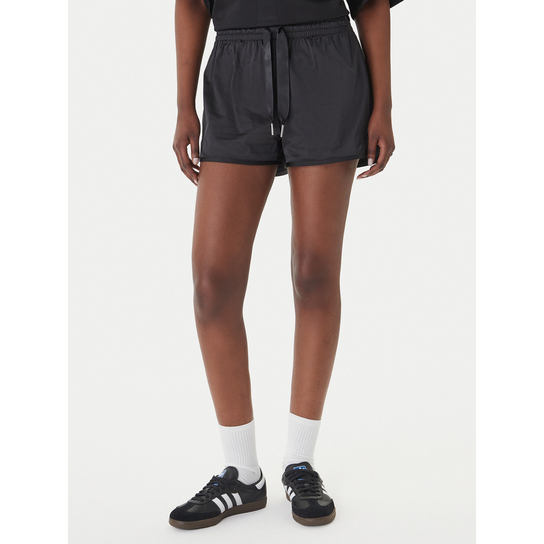 adidas Szorty sportowe Pearl Jacquard KC7866 Czarny Loose Fit