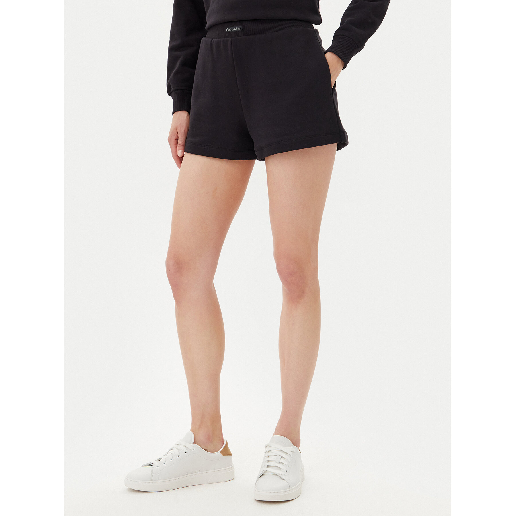 Calvin Klein Jeans Szorty sportowe Placed Institutional J20J225525 Czarny Regular Fit