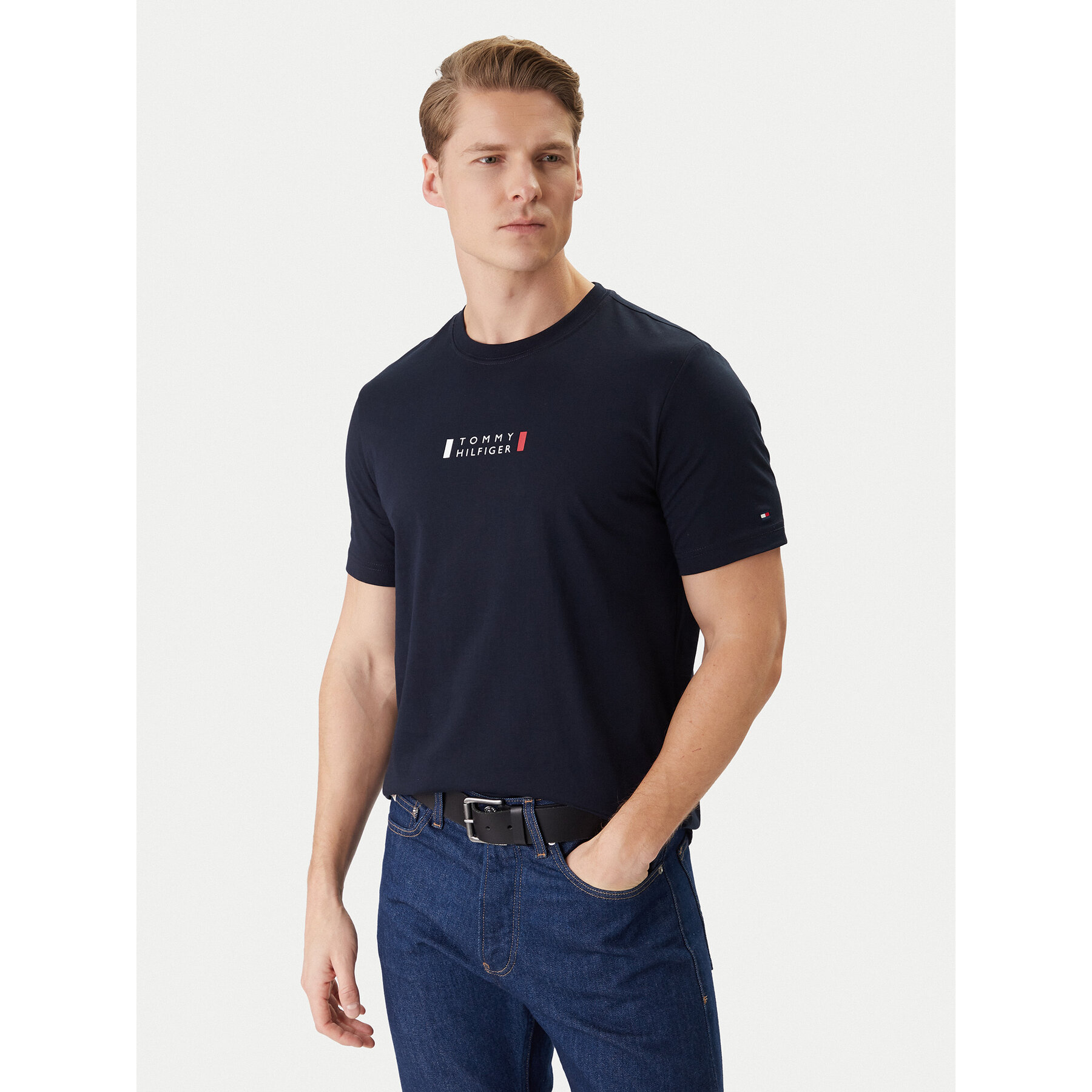 Tommy Hilfiger T-Shirt Brand Love Small Center Tee MW0MW41453 Granatowy Regular Fit