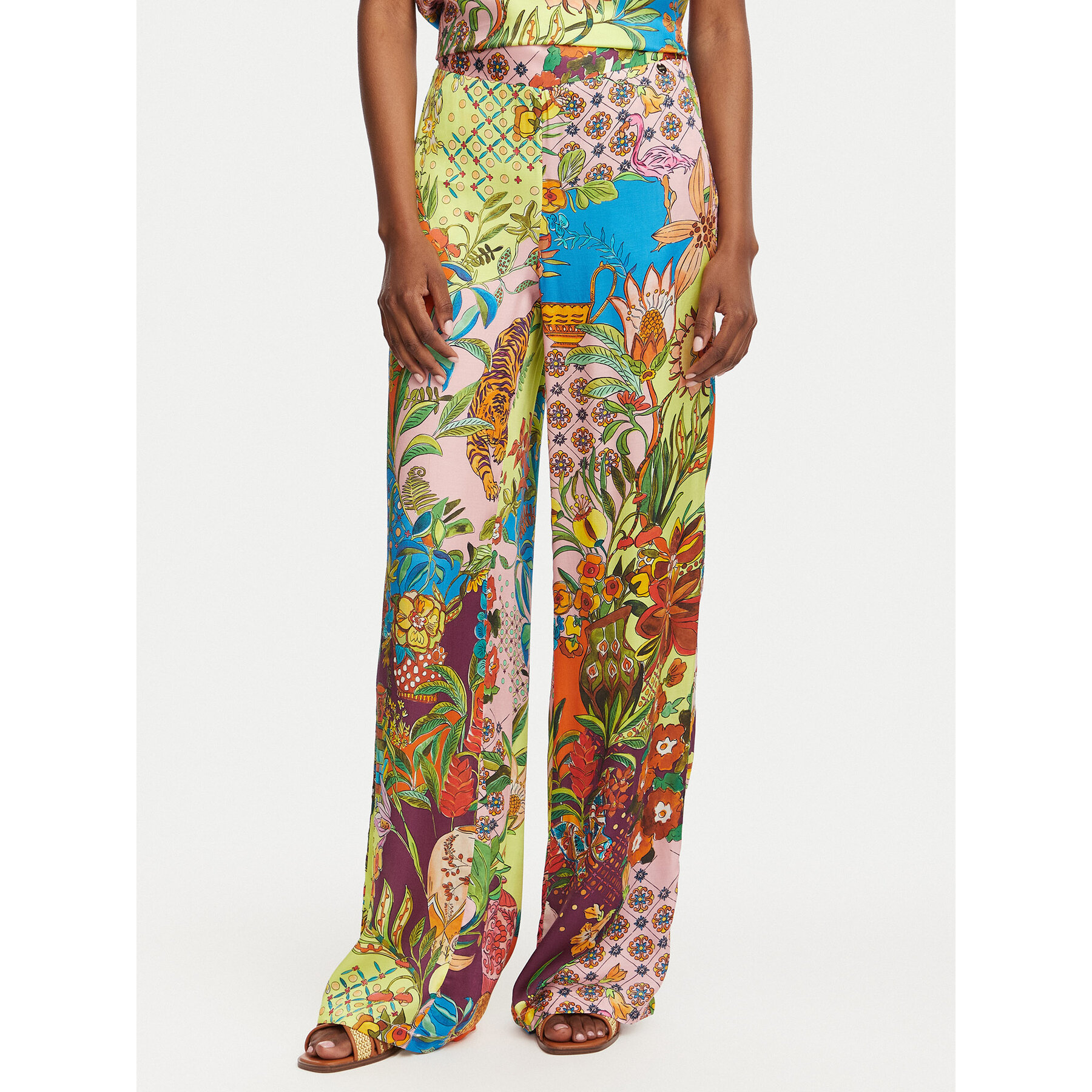 Liu Jo Spodnie materiałowe WA6484 T473A Kolorowy Relaxed Fit