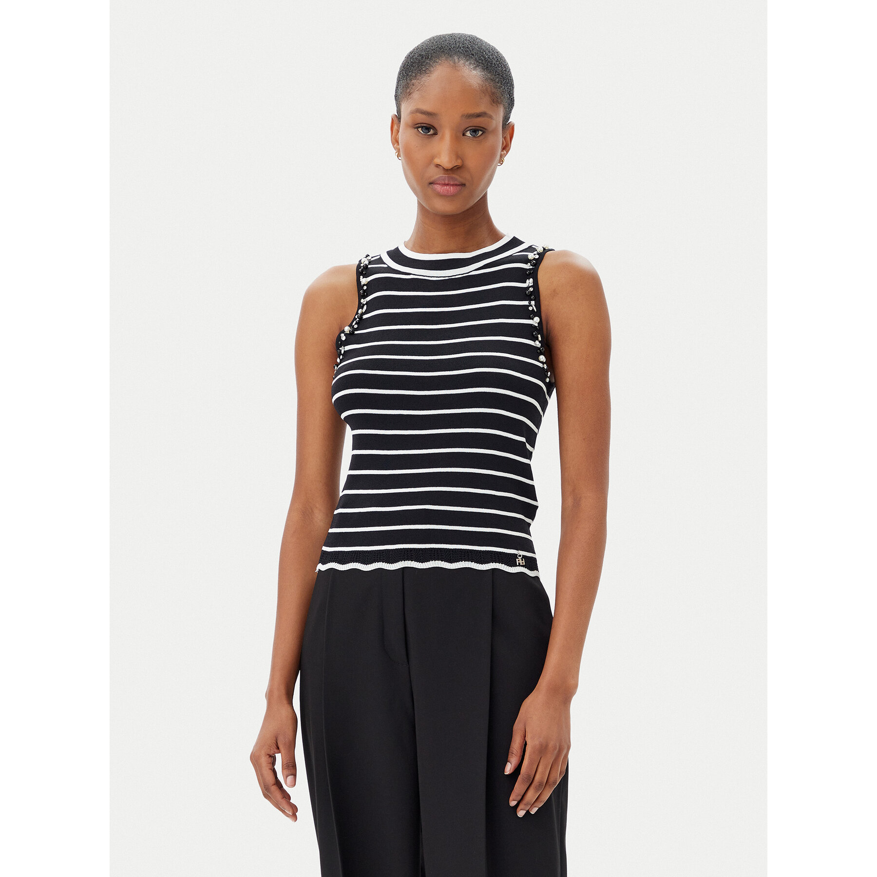 Artigli Top ACMA001916 034 Czarny Regular Fit