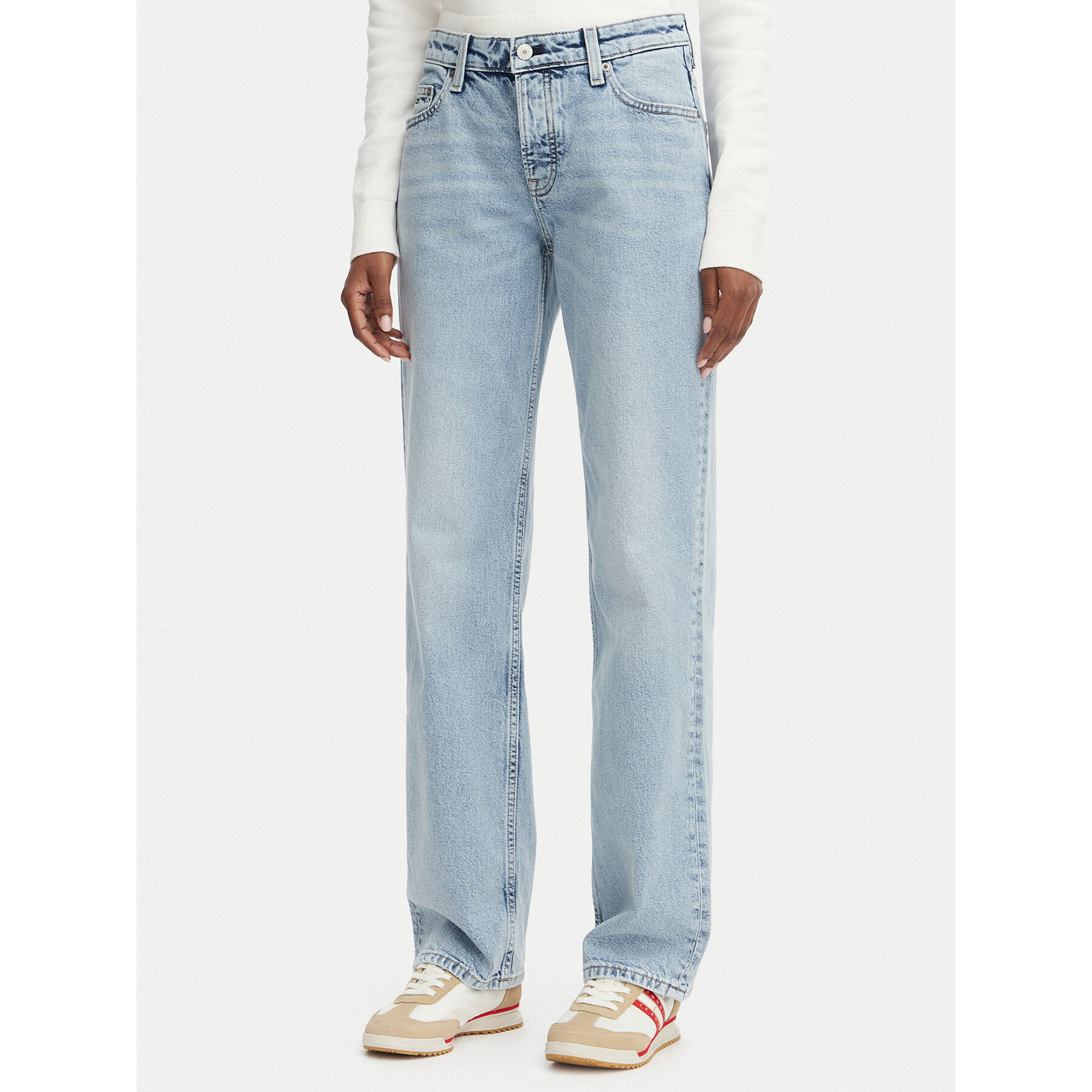 Tommy Jeans Jeansy Sophie DW0DW23582 Niebieski jasny Straight Fit
