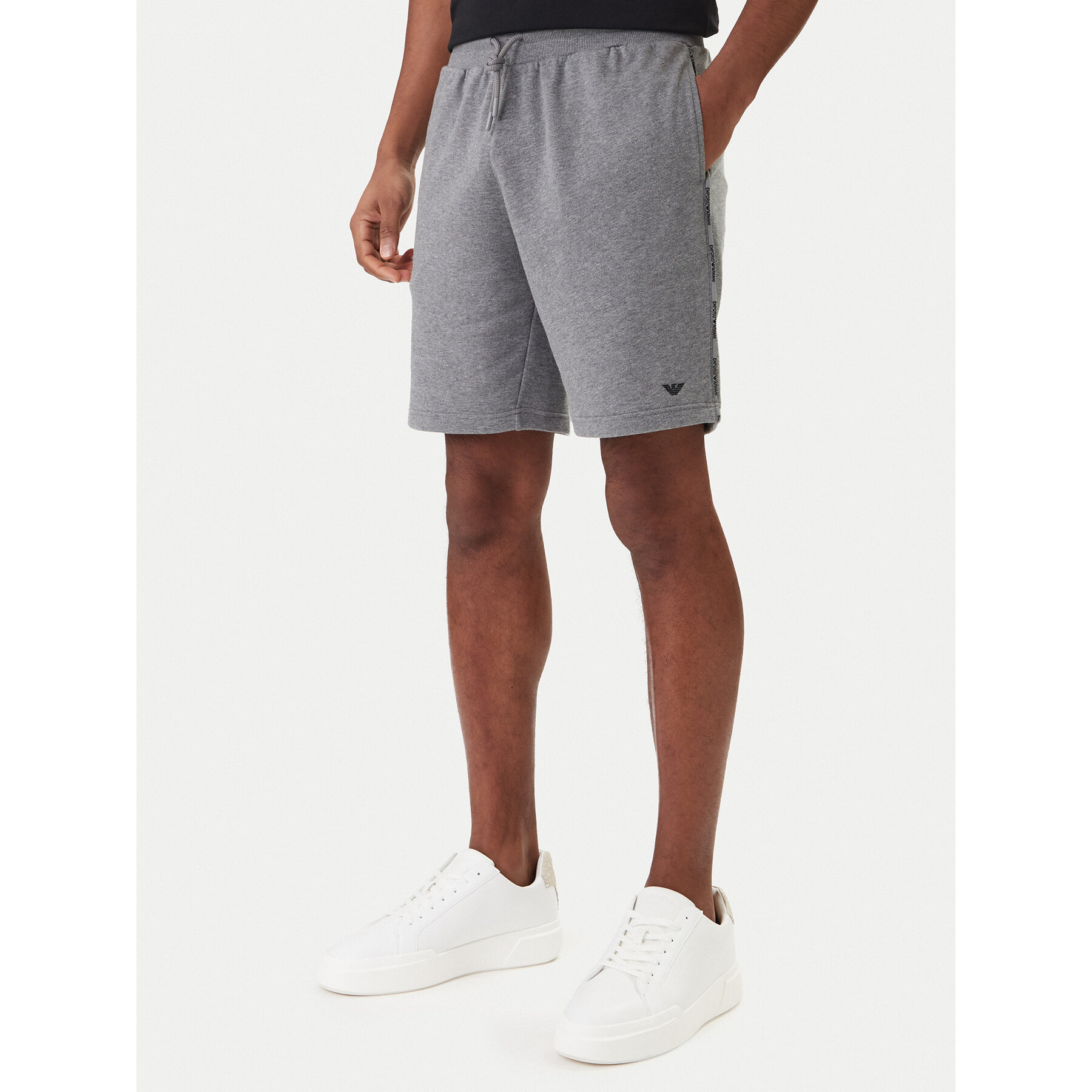 Emporio Armani Underwear Szorty sportowe EM000495 AF18887 O8027 Szary Regular Fit