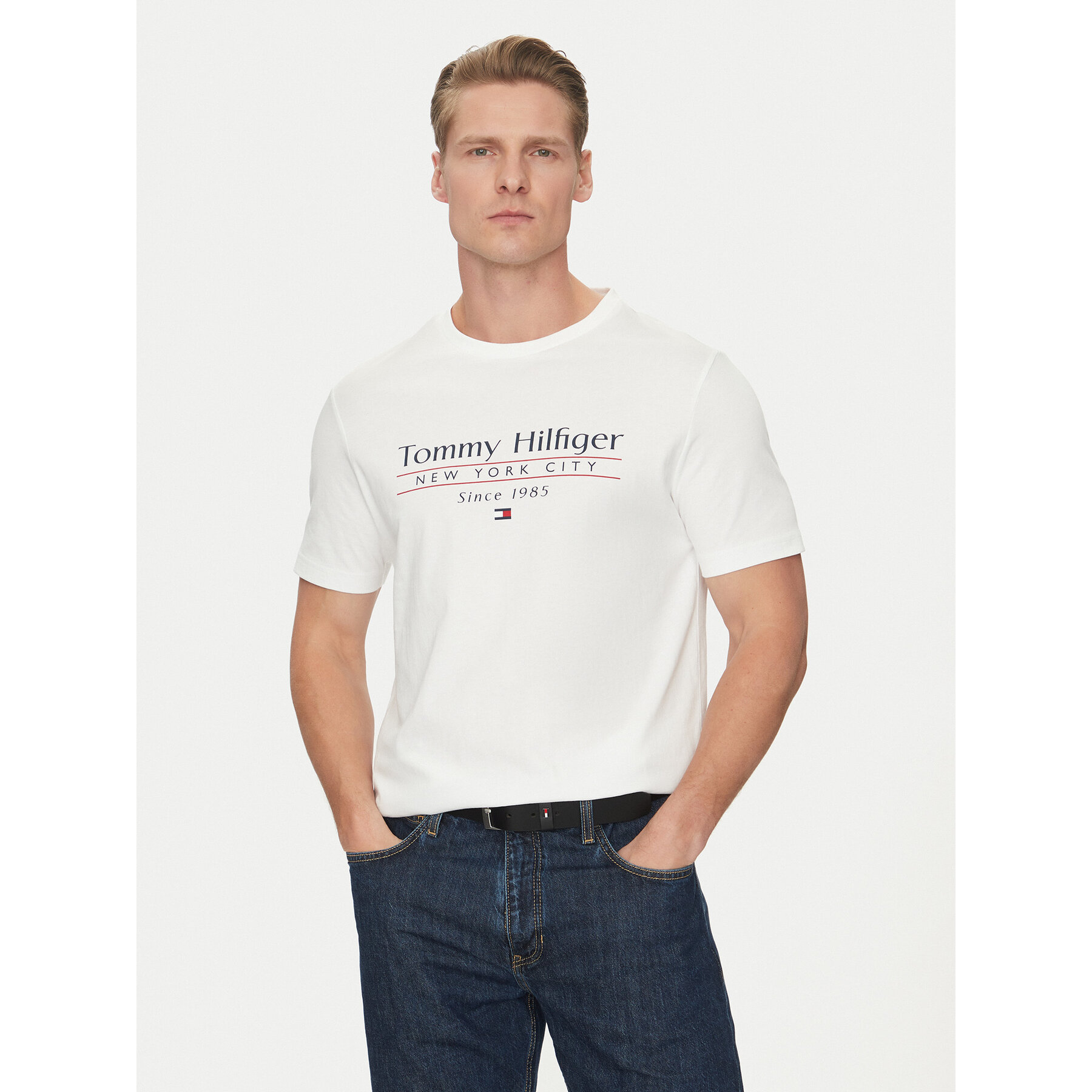 Tommy Hilfiger T-Shirt Center Stack MW0MW38621 Biały Regular Fit