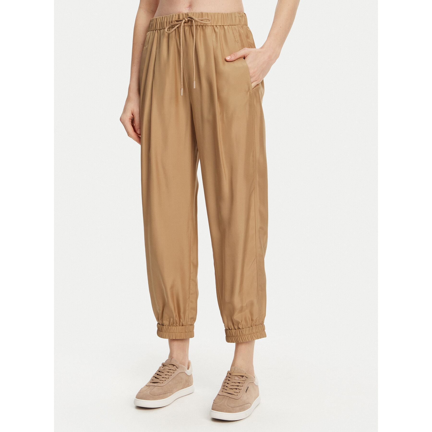 Marella Spodnie materiałowe Abetaia 2513131095 Beżowy Relaxed Fit