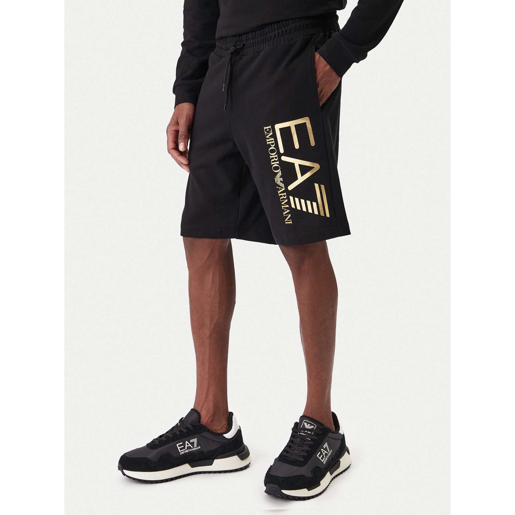 EA7 Emporio Armani Szorty sportowe 7M001414 AF22266 MC004 Czarny Regular Fit