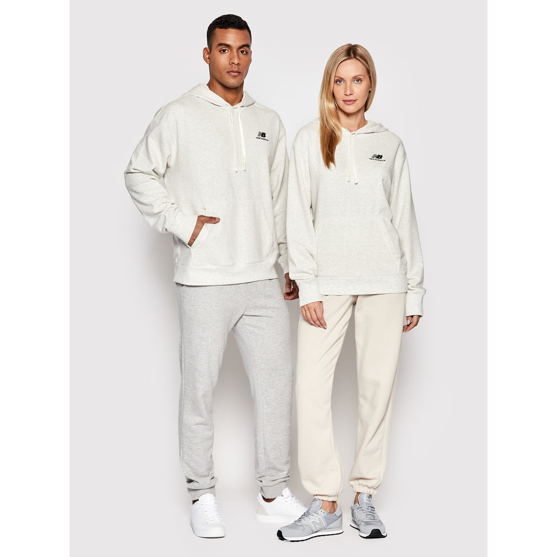 New Balance Bluza Unisex UT21500 Szary Relaxed Fit