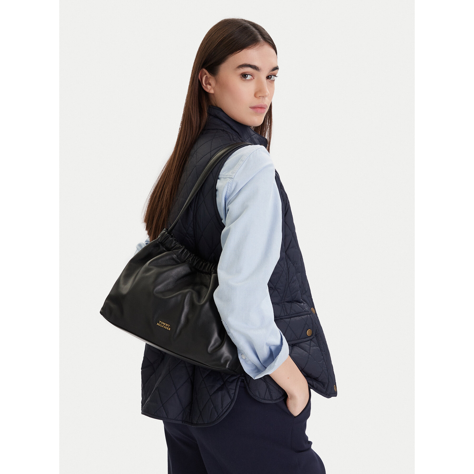 Tommy Hilfiger Torebka Soft Leather Shoulder Bag AW0AW18307 Czarny