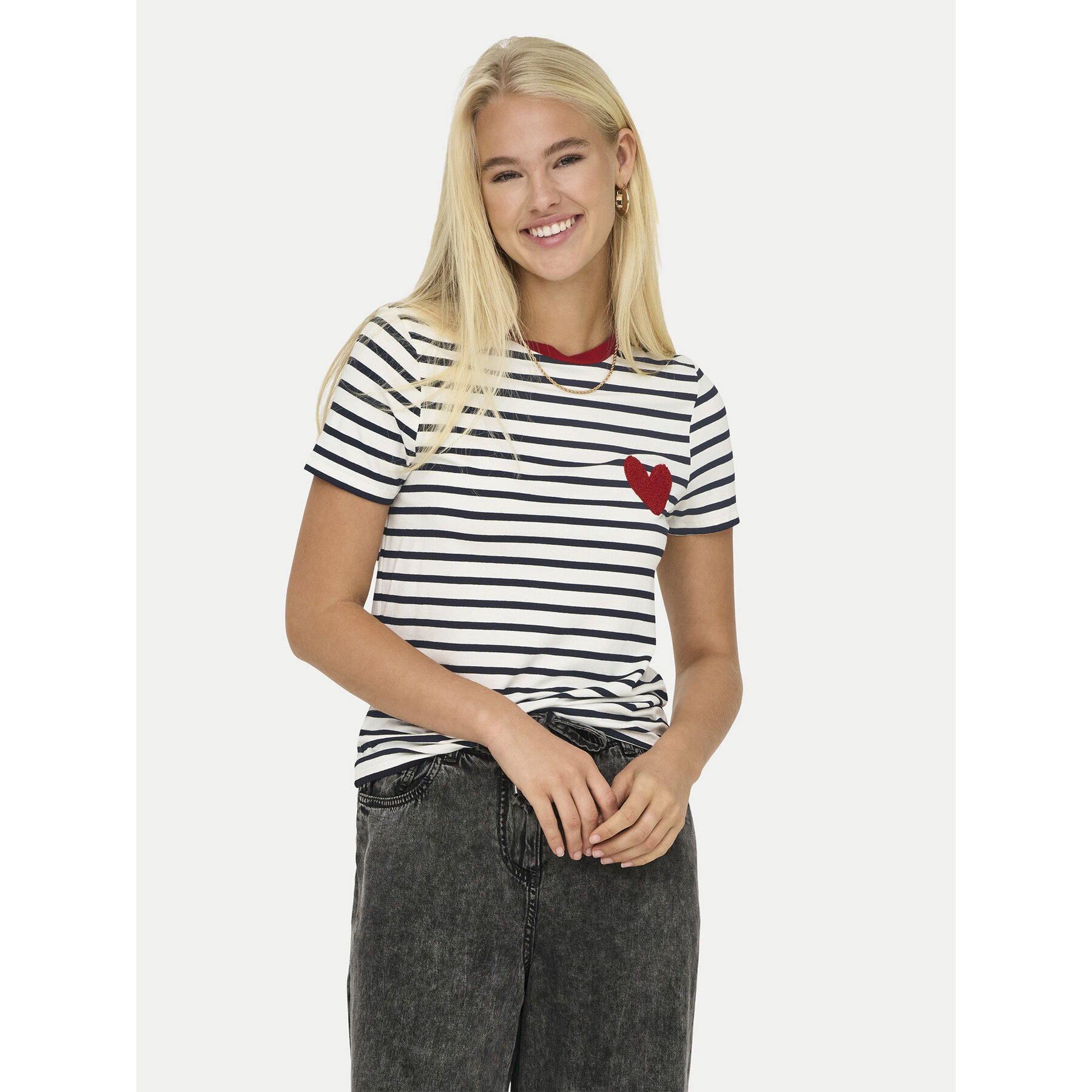 ONLY T-Shirt Heart 15318959 Biały Regular Fit