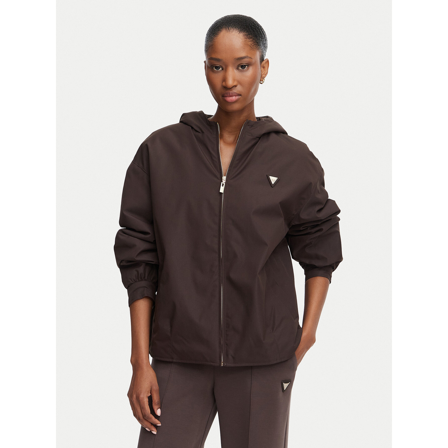 Guess Kurtka przejściowa V6YL11 W2871 Beżowy ciemny Regular Fit
