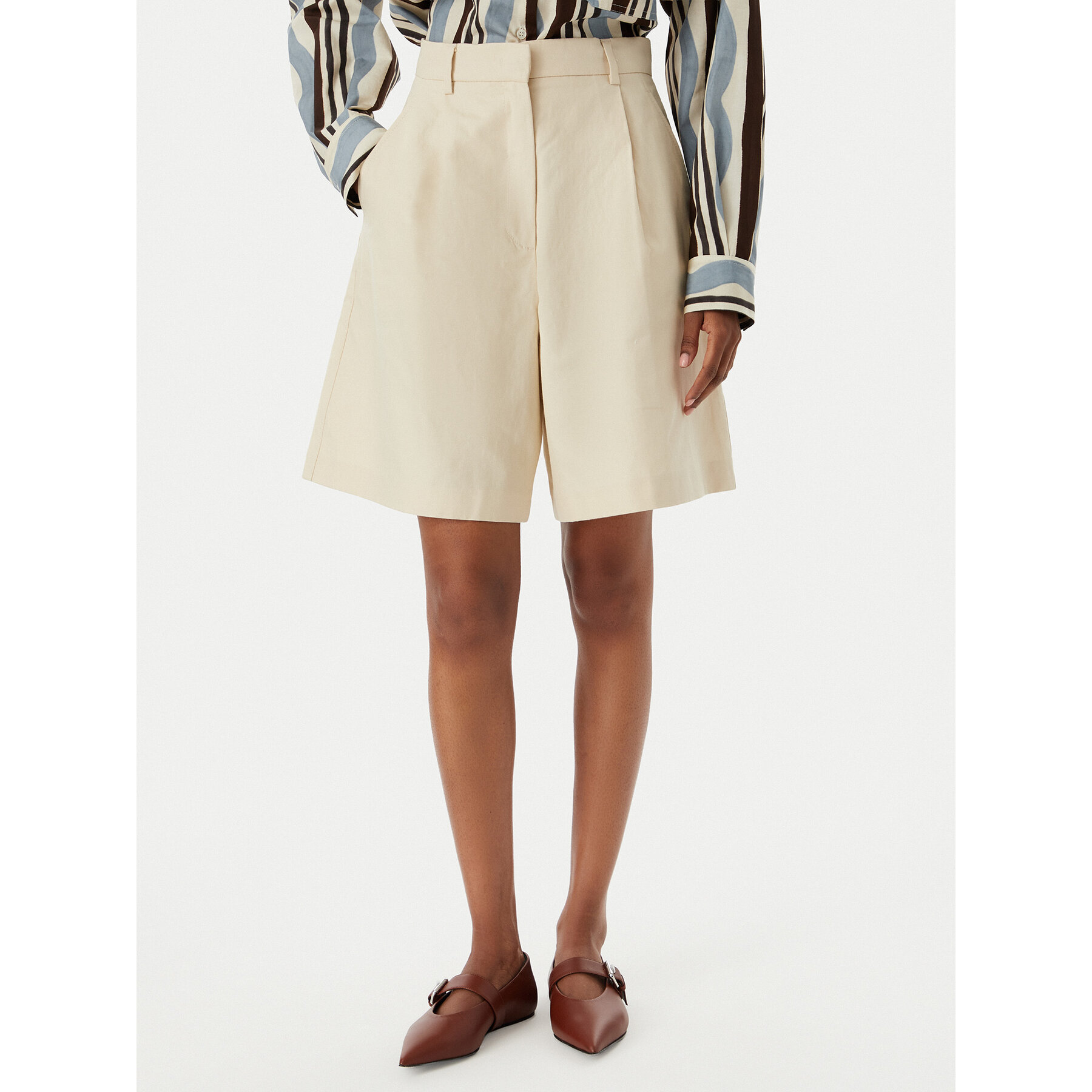 Weekend Max Mara Bermudy Ecuba 2515141032 Écru Regular Fit