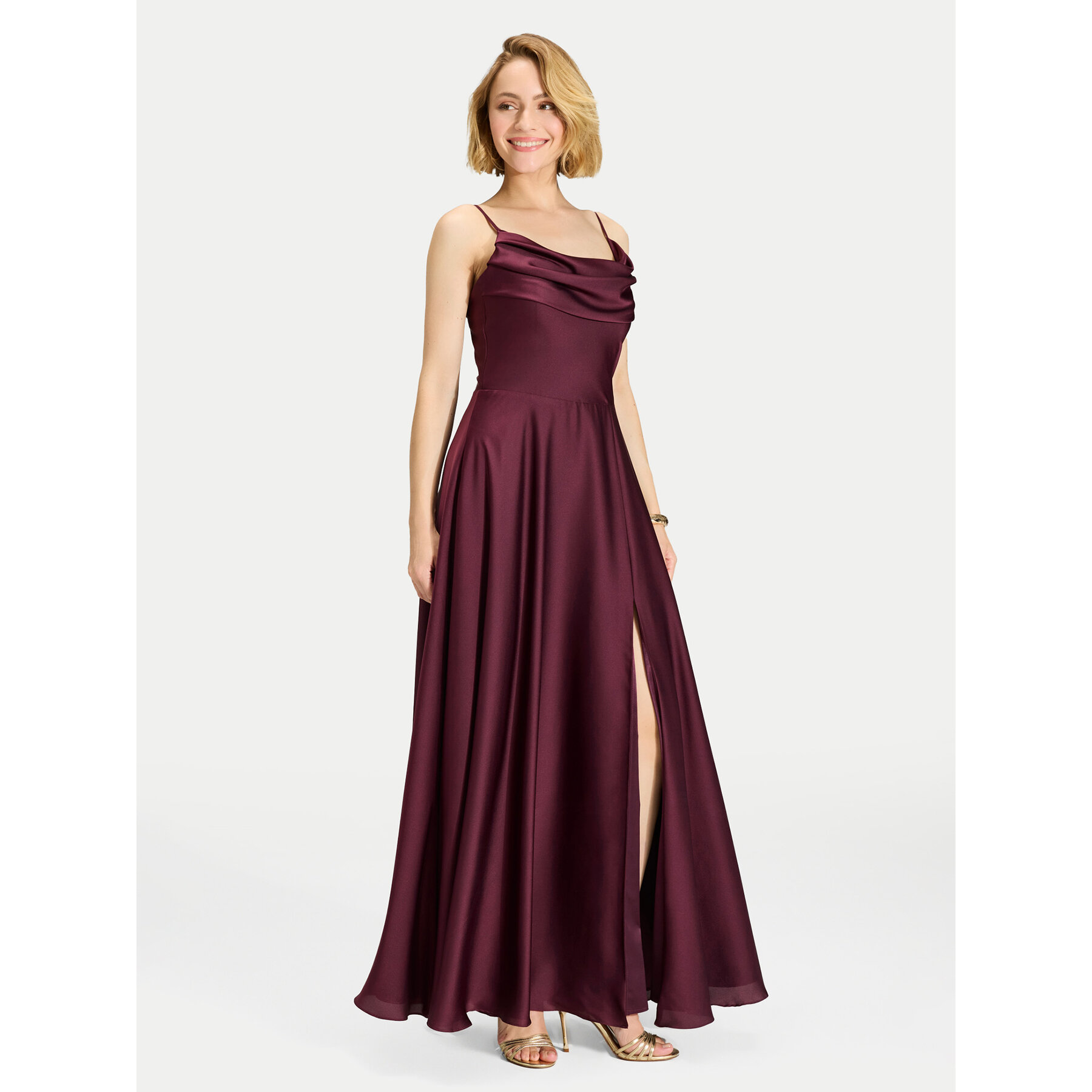 Swing Sukienka wieczorowa 5AI13600 Bordowy Regular Fit