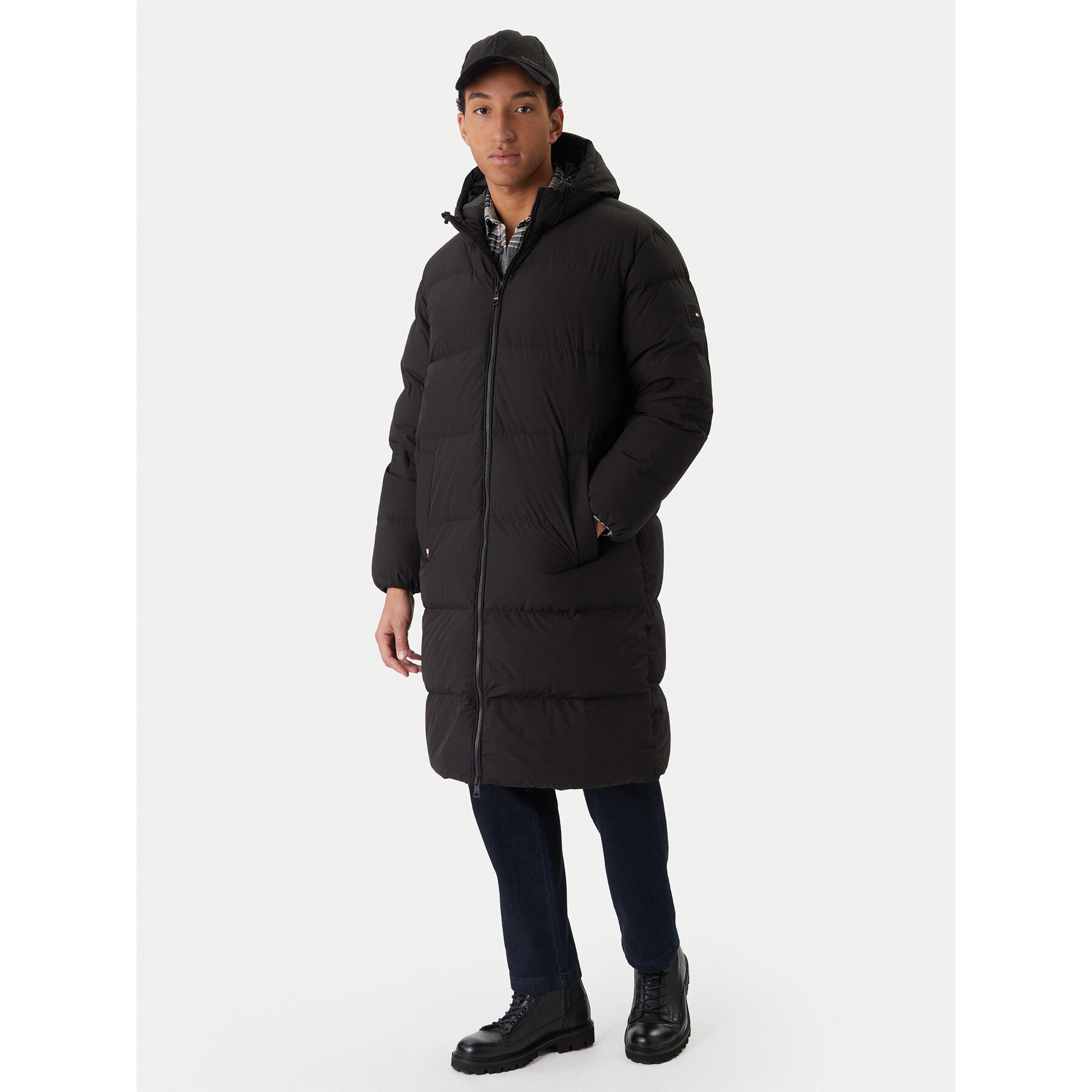 Tommy Hilfiger Kurtka puchowa MW0MW40628 Czarny Regular Fit