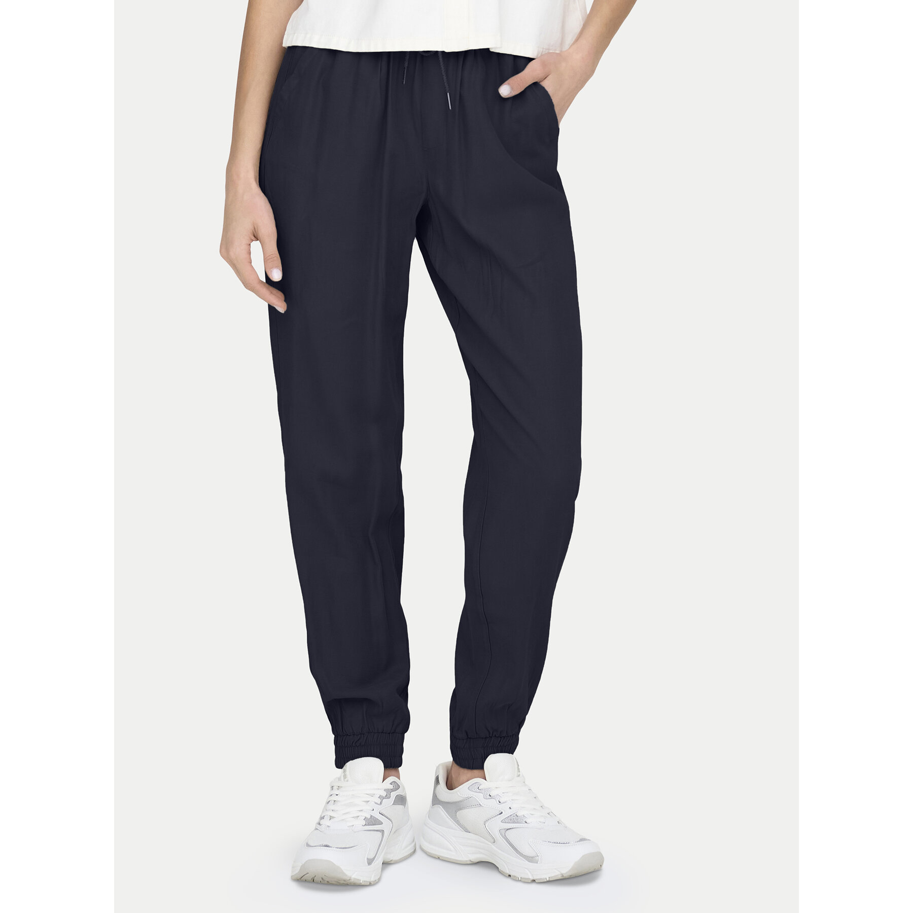 ONLY Spodnie dresowe Kelda 15203946 Granatowy Regular Fit