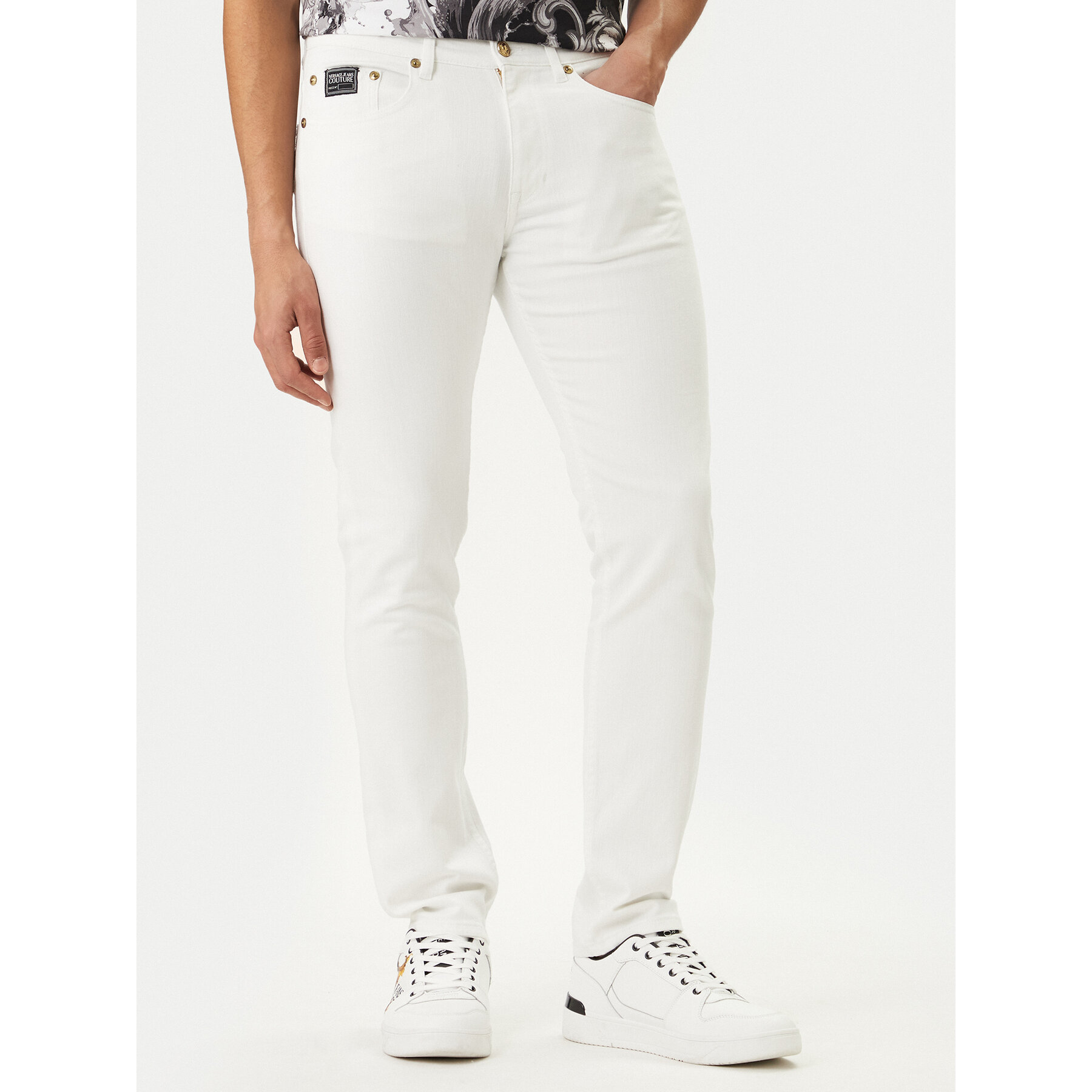 Versace Jeans Couture Jeansy 80GAB5S0 CEWCA Biały Slim Fit