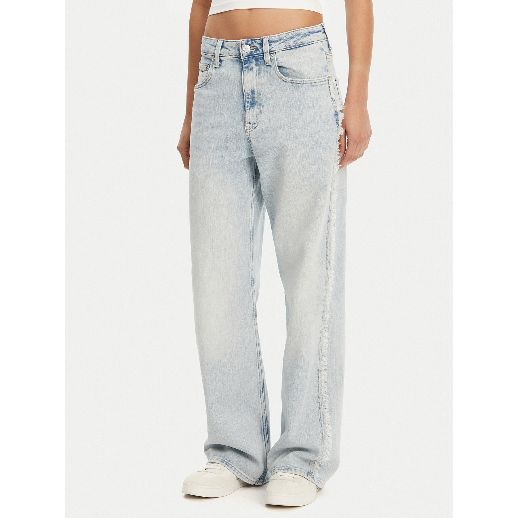 Tommy Jeans Jeansy Mia DW0DW20060 Niebieski Relaxed Fit