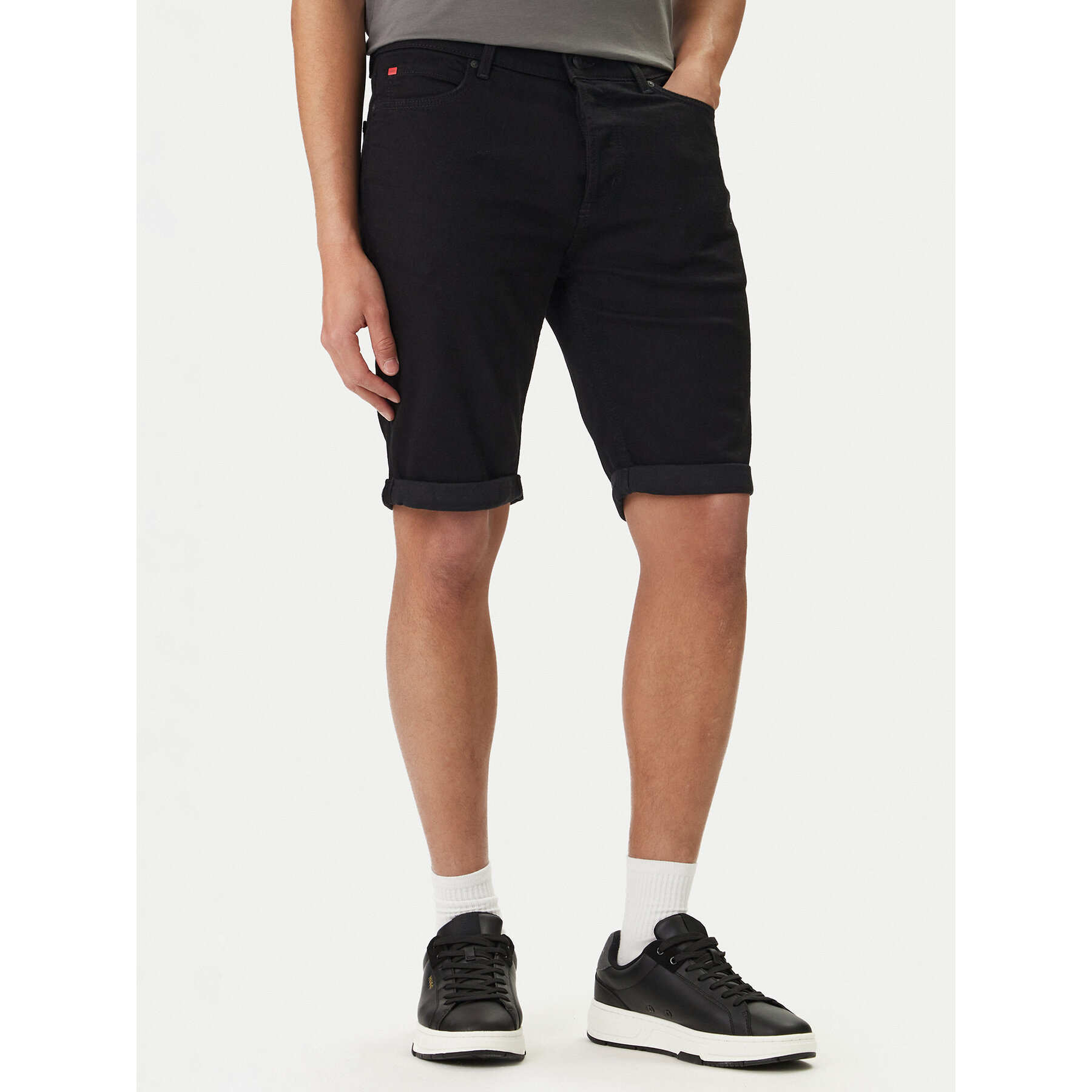 HUGO Szorty jeansowe 50556154 Czarny Tapered Fit
