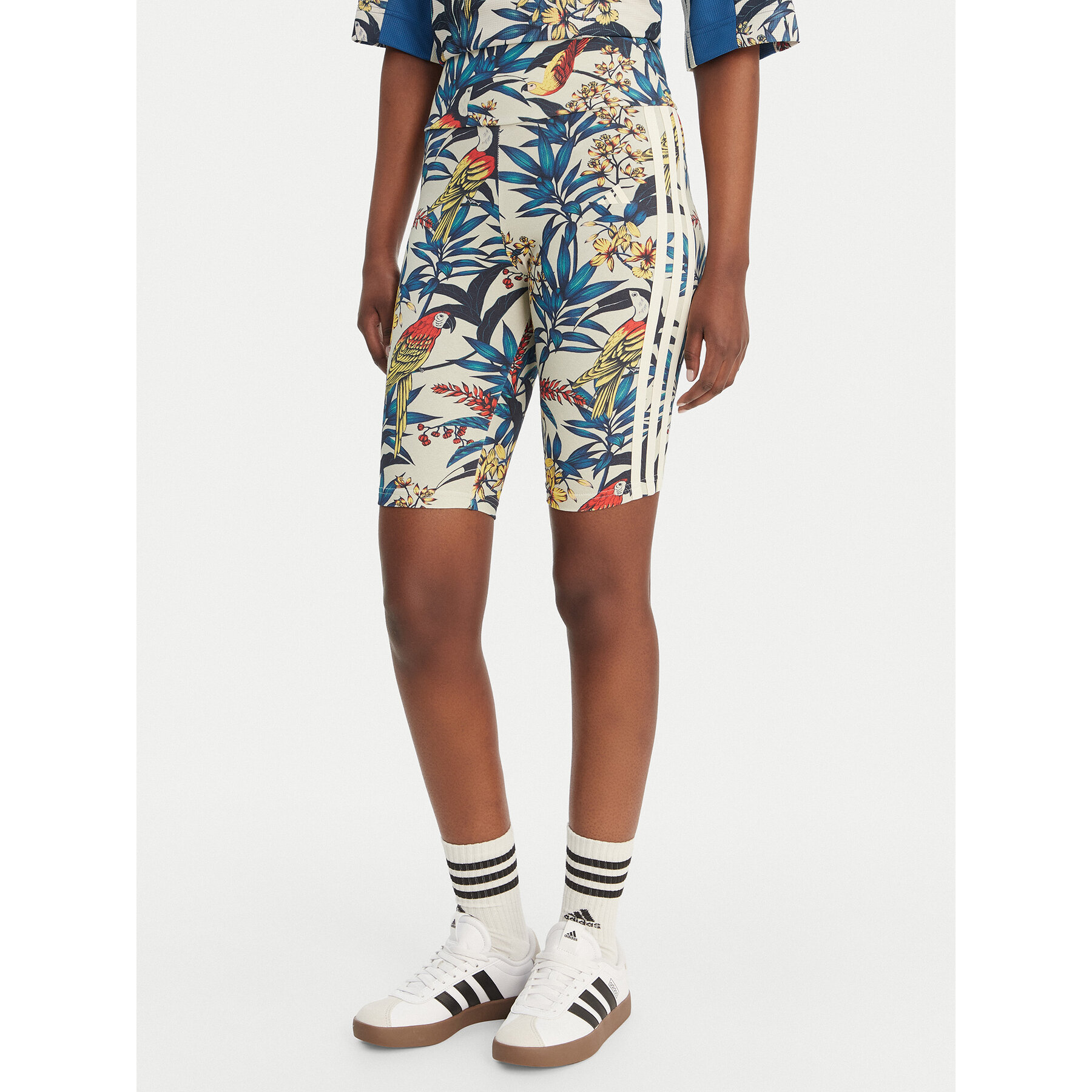 adidas Kolarki Farm Rio Bike KD4613 Kolorowy Slim Fit