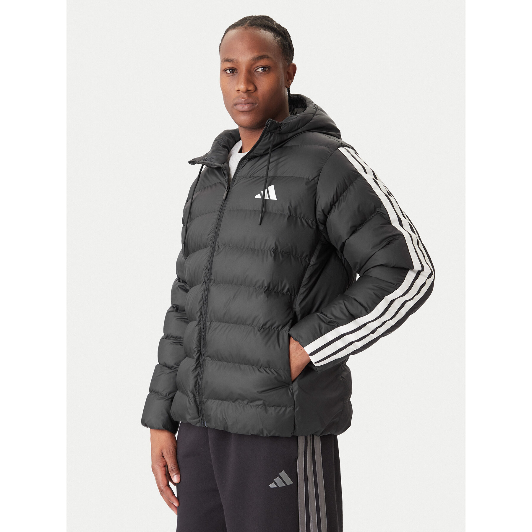 adidas Kurtka zimowa Essentials Climawarm 3-Stripes JM8355 Czarny Regular Fit