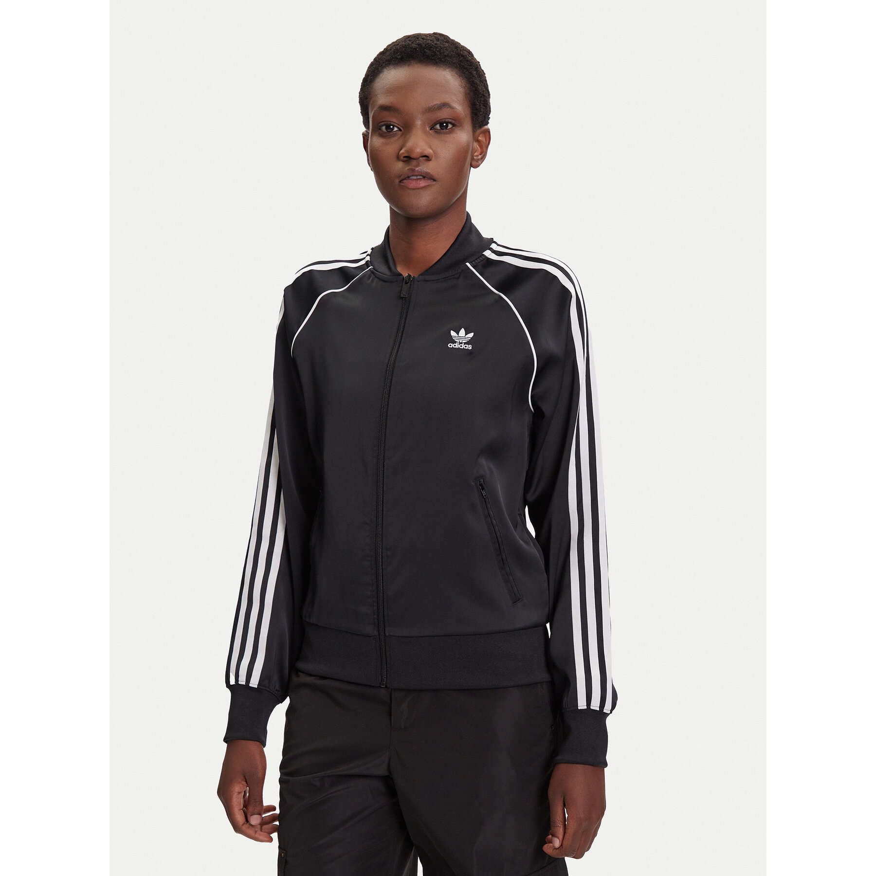 adidas Bluza SST adicolor Satin JZ6733 Czarny Regular Fit