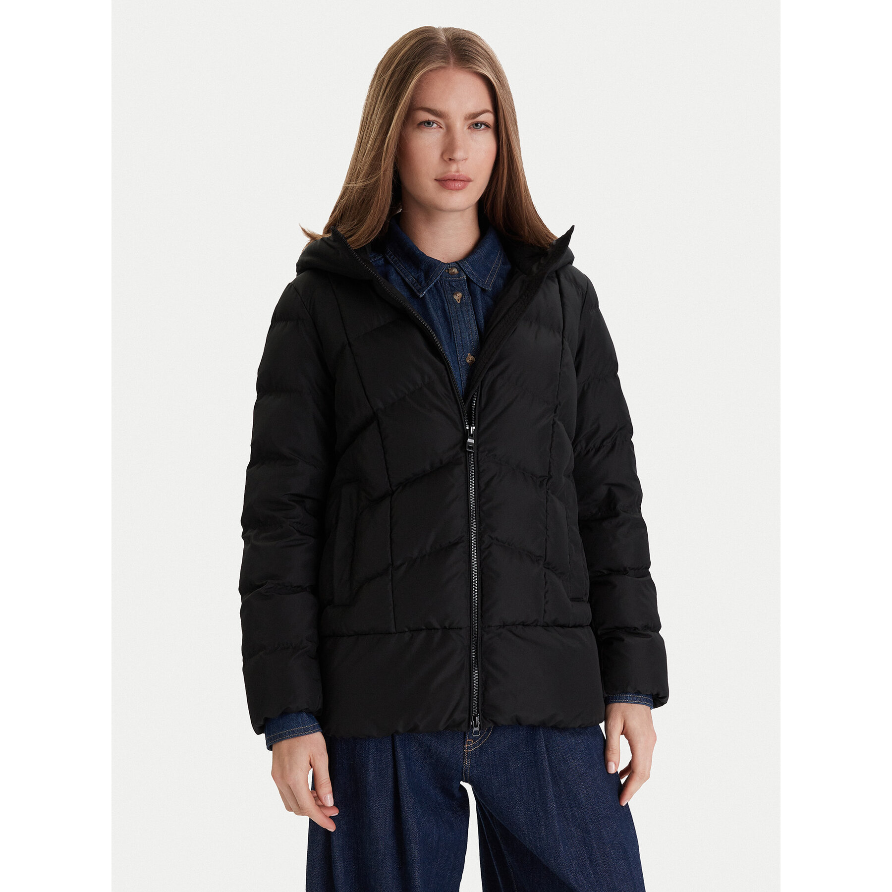 Geox Kurtka zimowa Anylla W4628P T3144 F9000 Czarny Regular Fit