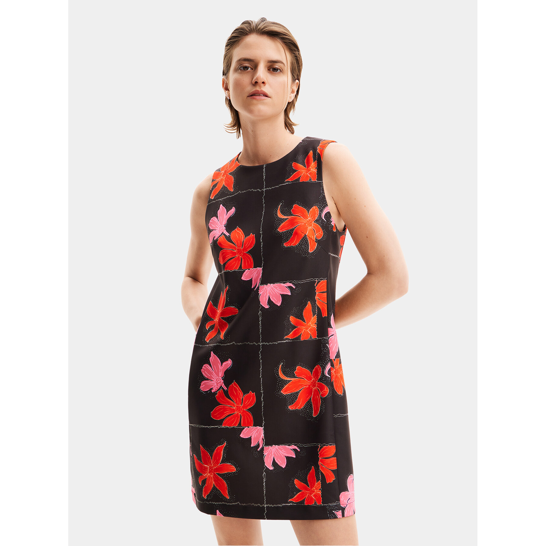 Desigual Sukienka letnia Houston 24SWVW01 Czarny Regular Fit