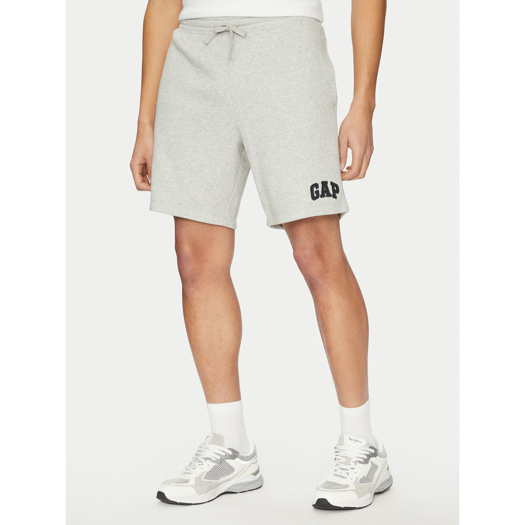 Gap Szorty sportowe 866651-02 Szary Regular Fit