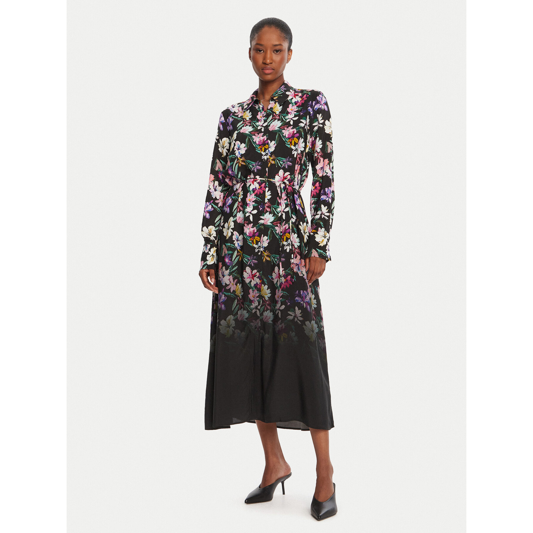 Desigual Sukienka koszulowa Camisero Acrilica 25WWVW11 Czarny Regular Fit