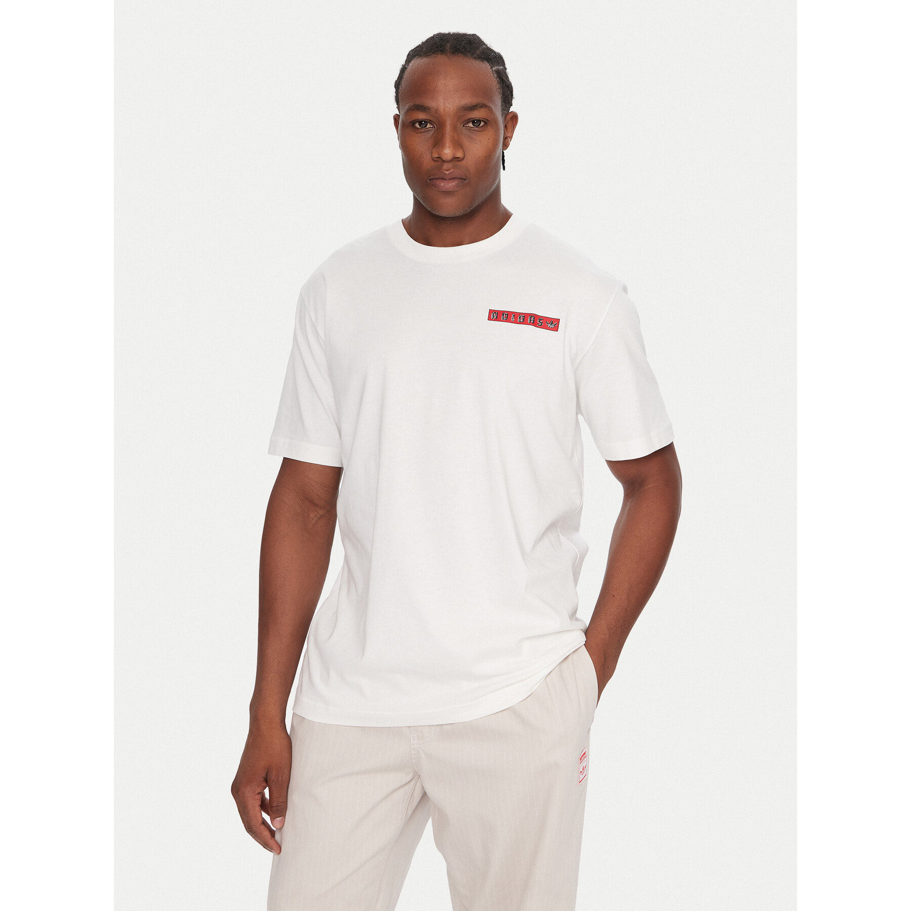adidas T-Shirt Graphic JX3094 Biały Regular Fit