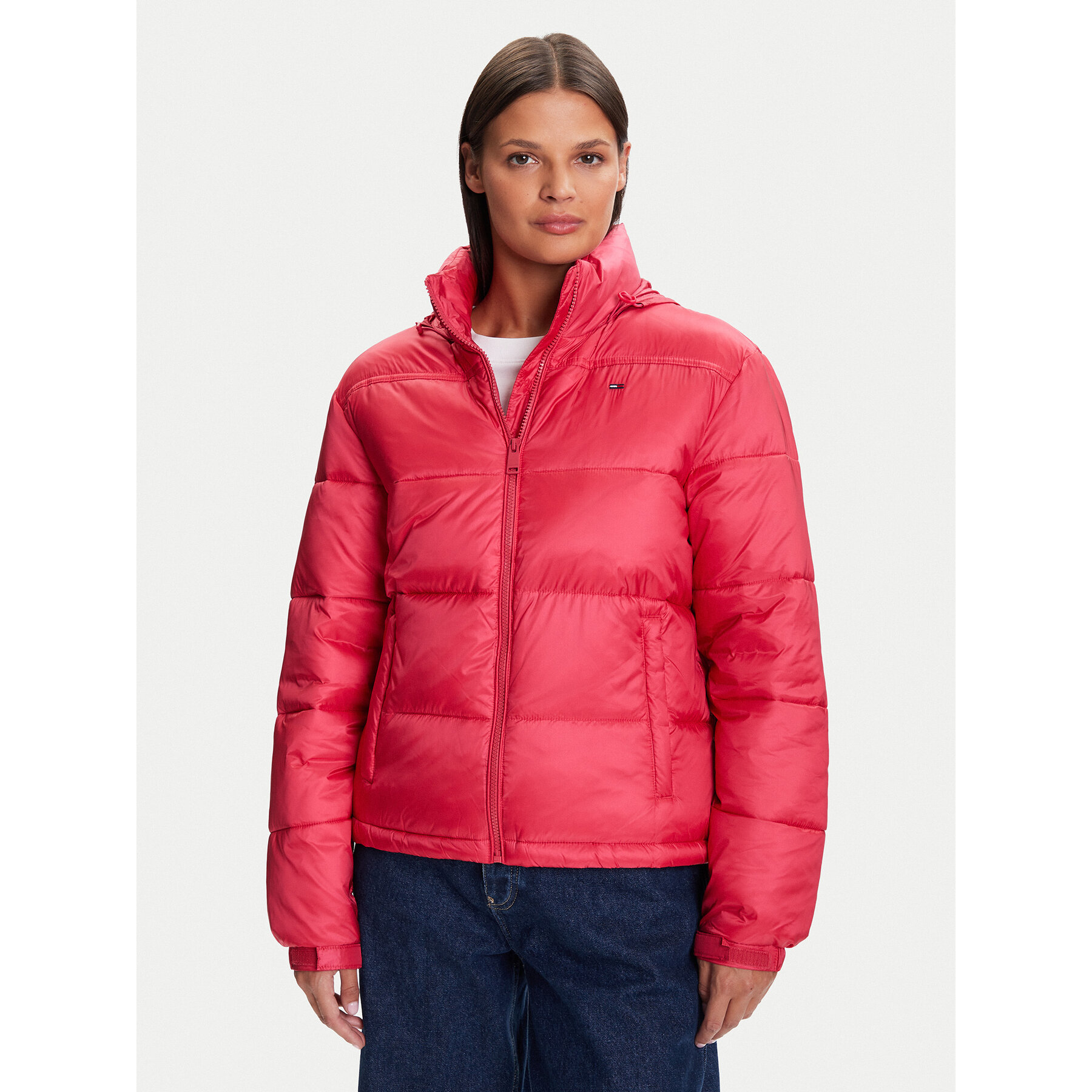 Tommy Jeans Kurtka zimowa DW0DW21619 Czerwony Relaxed Fit