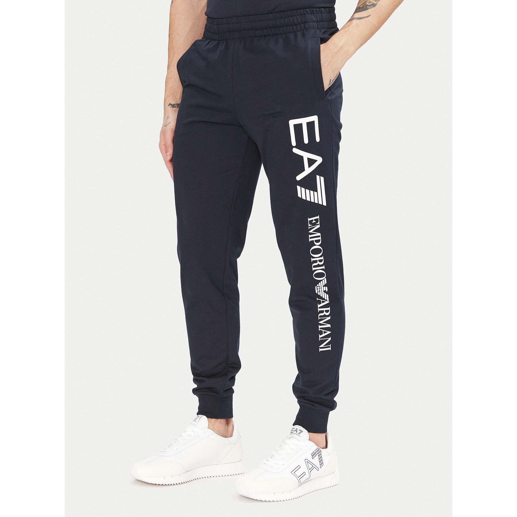 EA7 Emporio Armani Spodnie dresowe 7M000571 AF13512 MB149 Granatowy Regular Fit