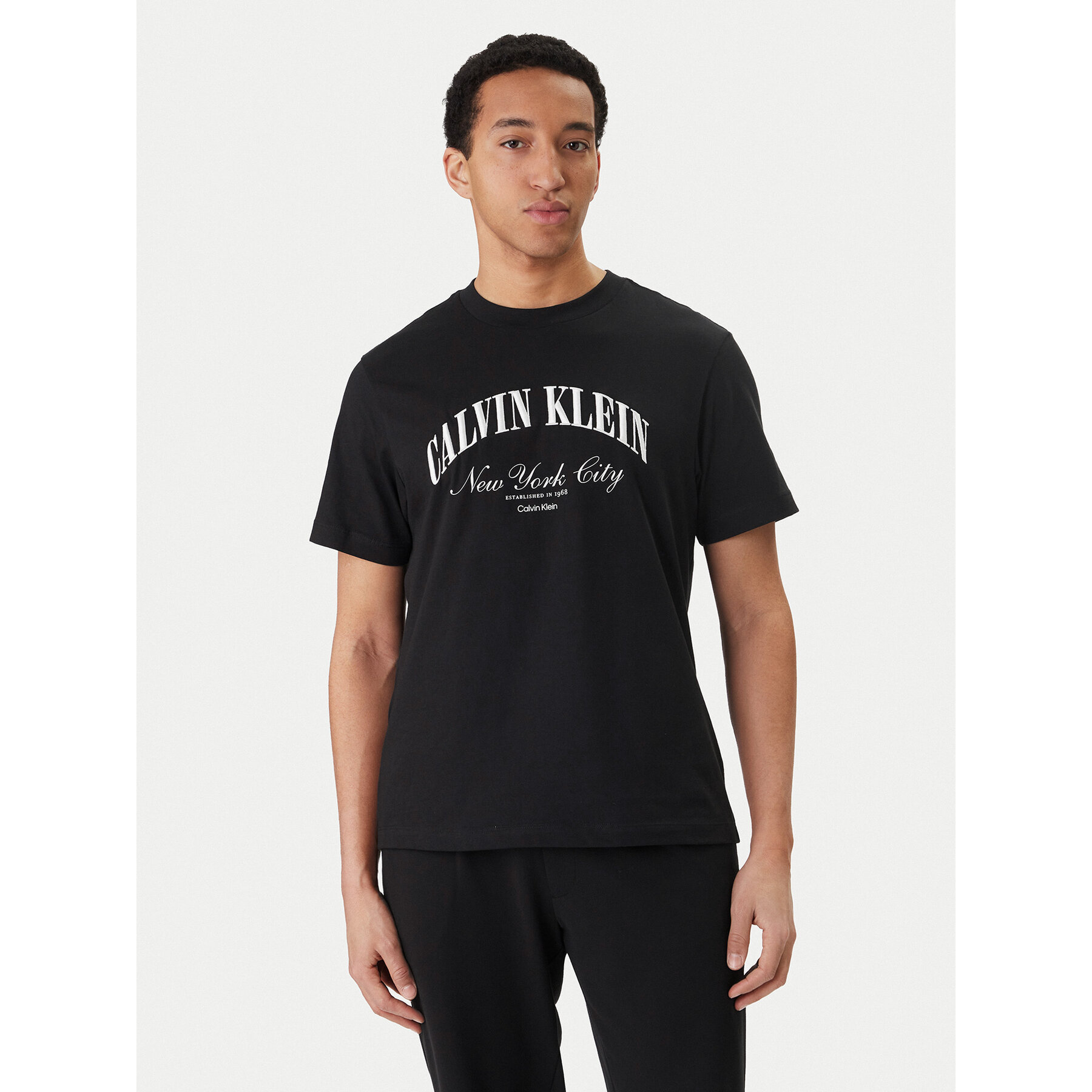 Calvin Klein Jeans T-Shirt LV04RF820G Czarny Regular Fit