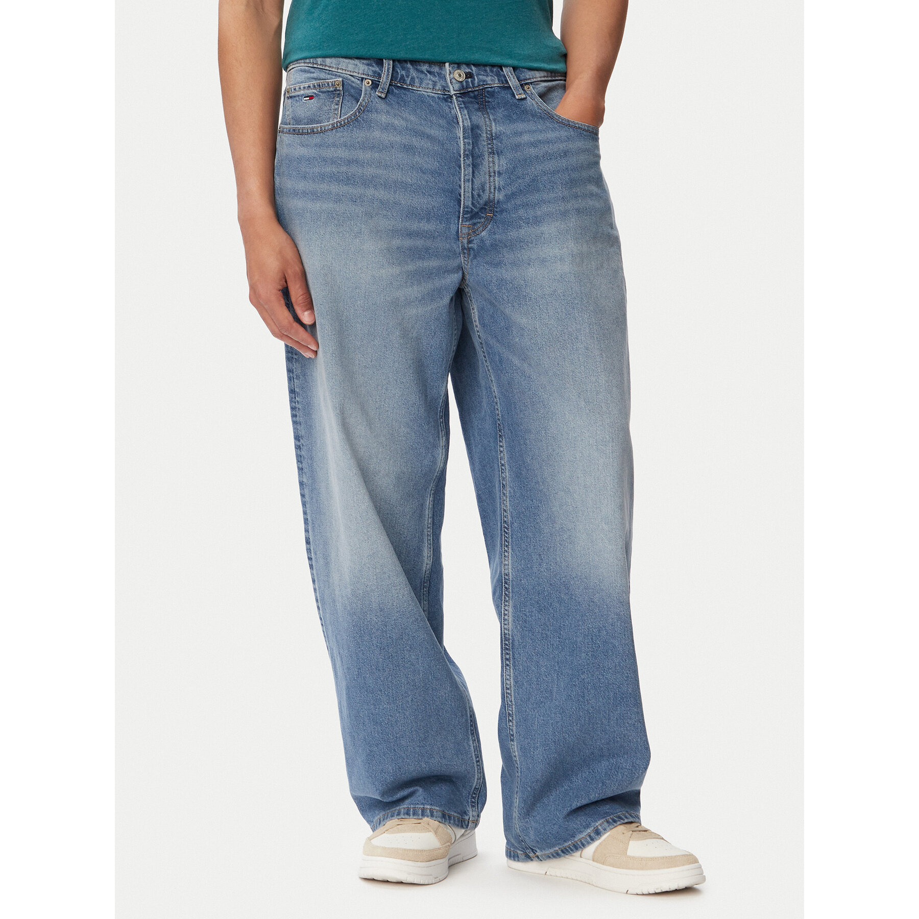 Tommy Jeans Jeansy Theo Baggy DM0DM23738 Niebieski Loose Fit