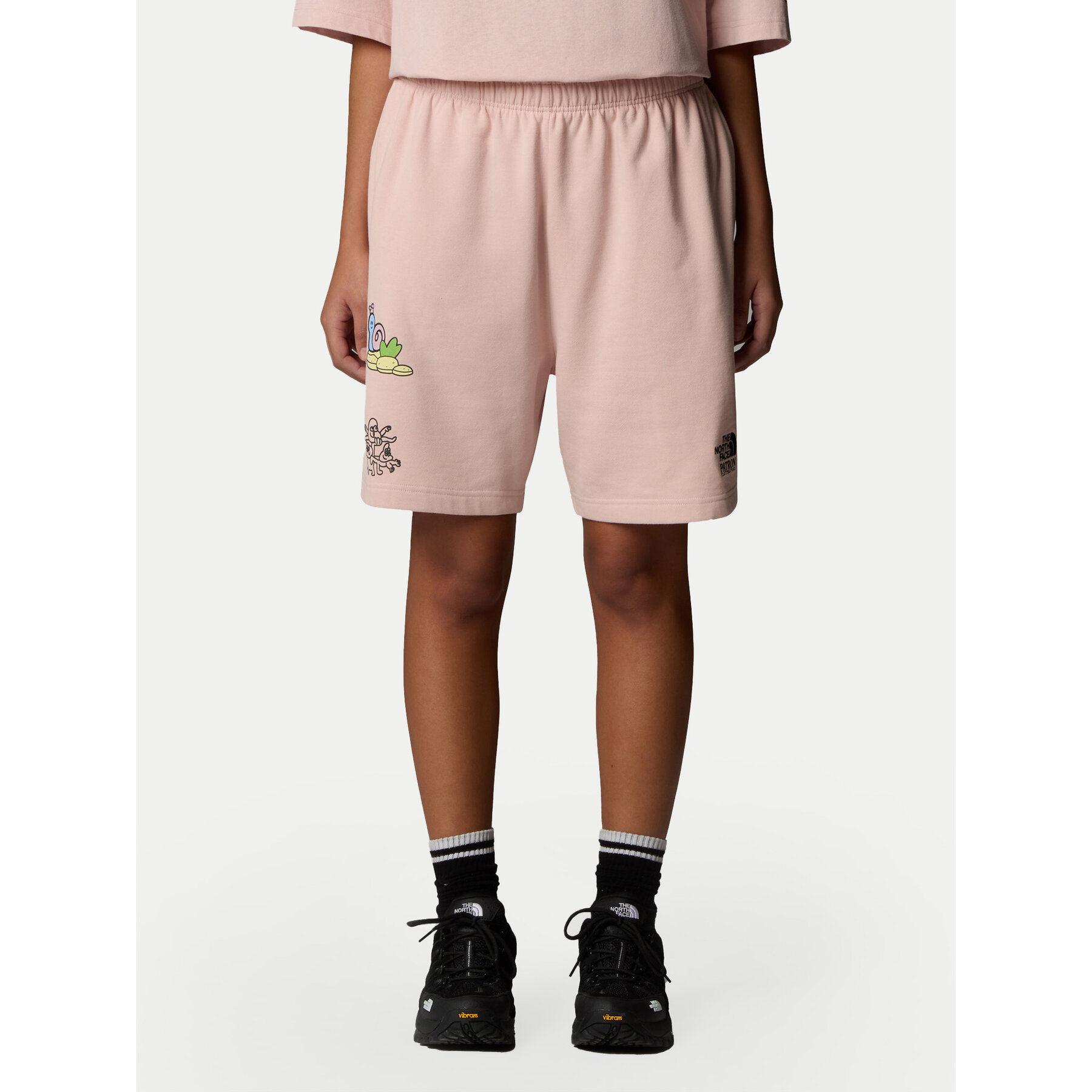 The North Face Szorty sportowe Unisex Mountain Cleanup NF0A8C2X Różowy Relaxed Fit